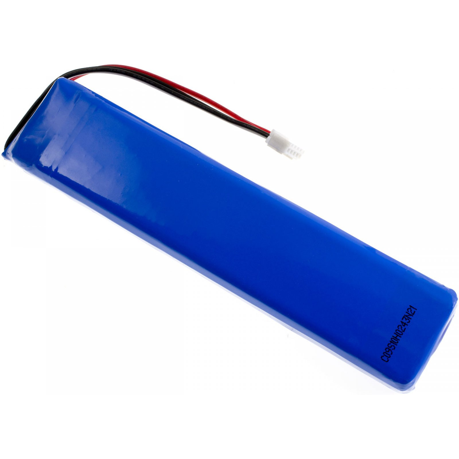 Ein blaues, rechteckiges Akkupack mit roten und schwarzen Drähten und einem weißen Stecker.