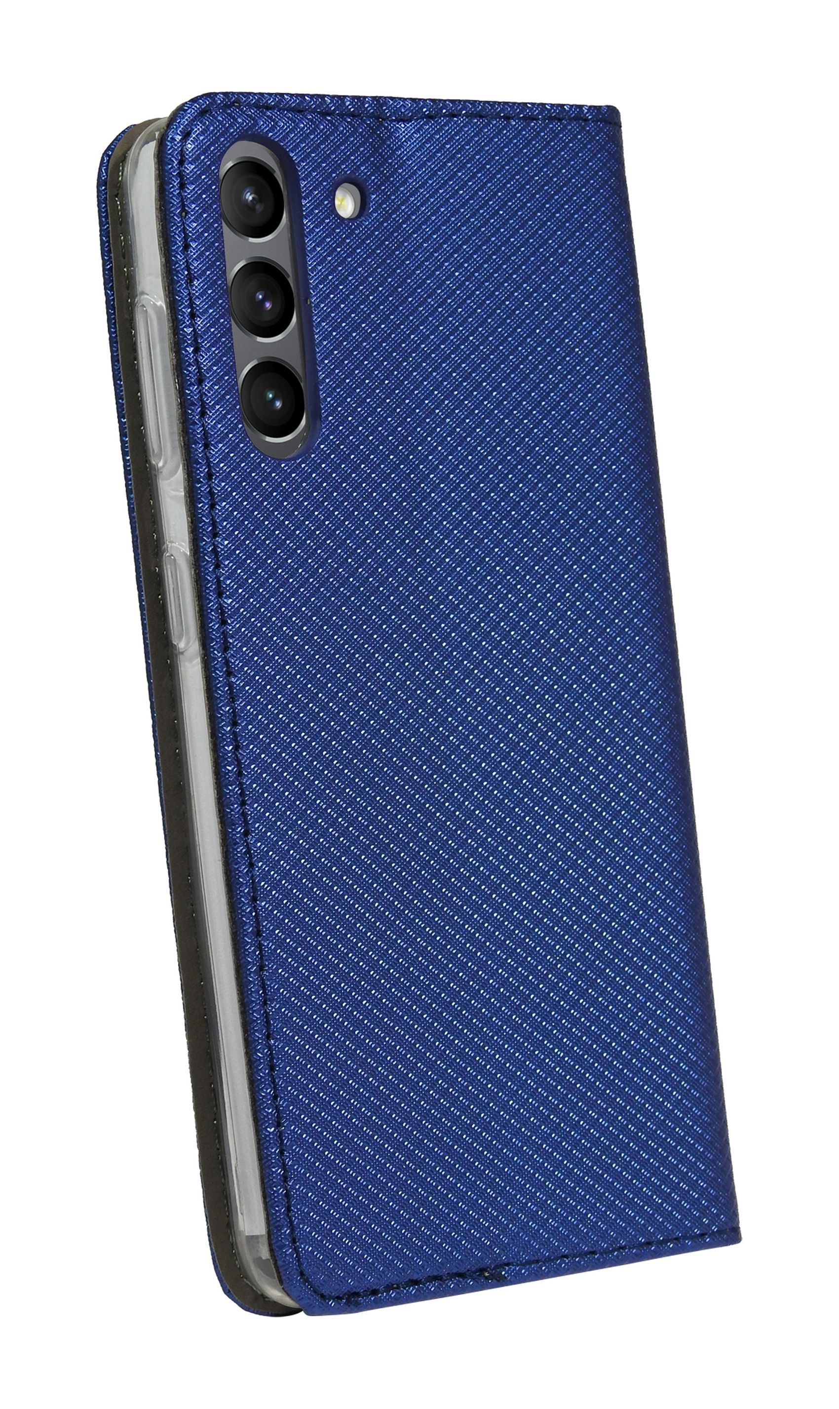 Blaue, strukturierte Handyhülle, geschlossen, mit Telefon innen, auf weißer Oberfläche.