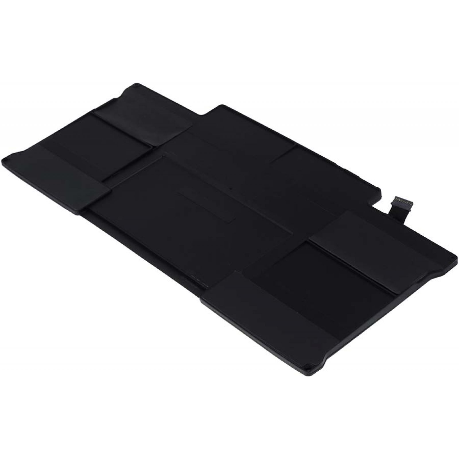 Paquete de baterías rectangular negro. Aislado sobre fondo blanco.