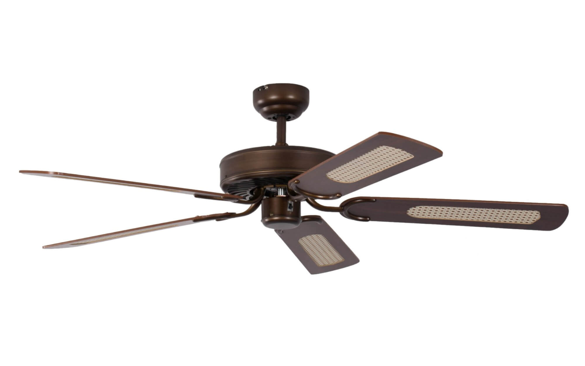 Ein bronzefarbener Deckenventilator mit fünf Flügeln.