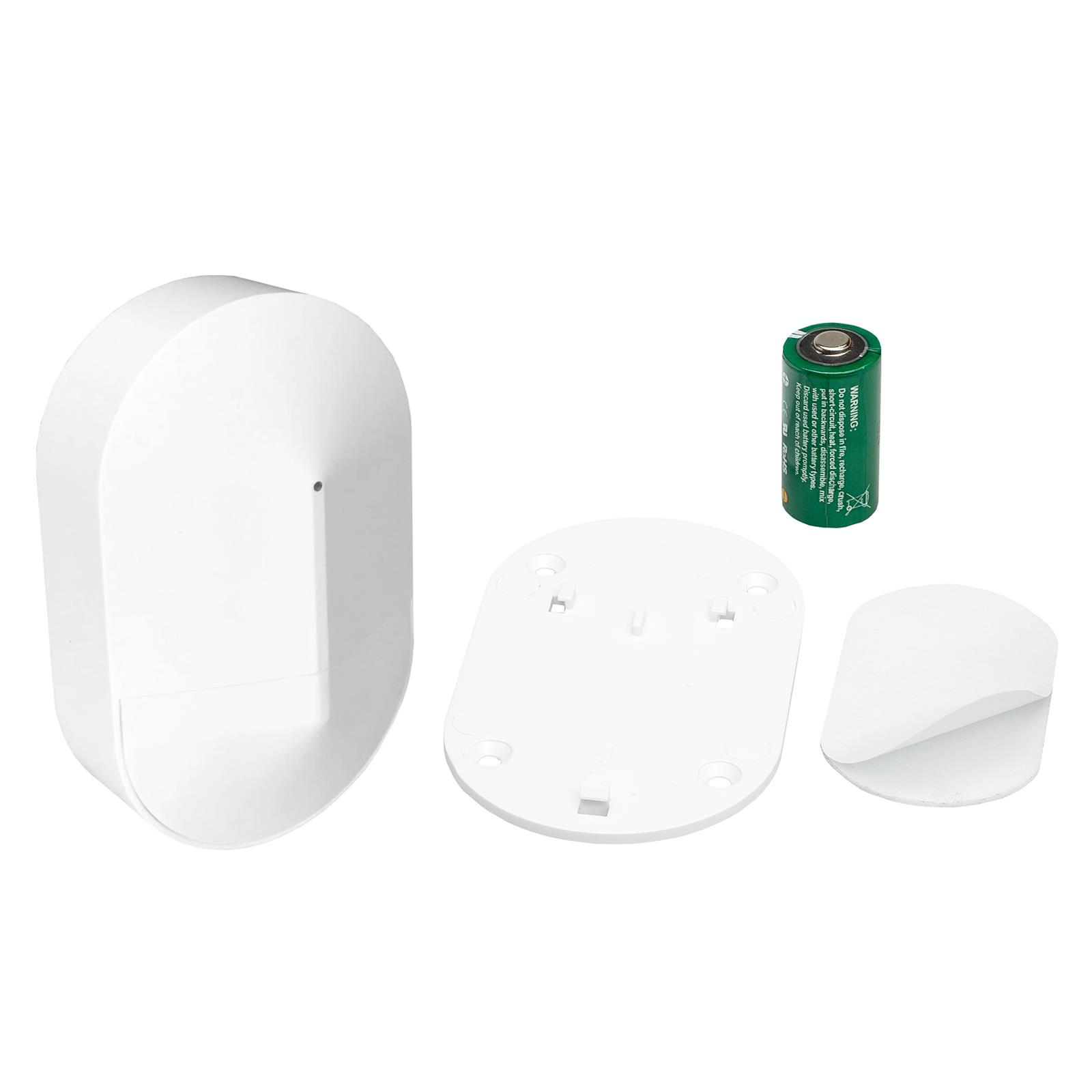 Weißes Wandgerät, zwei weiße Halterungen und eine grüne AA-Batterie.