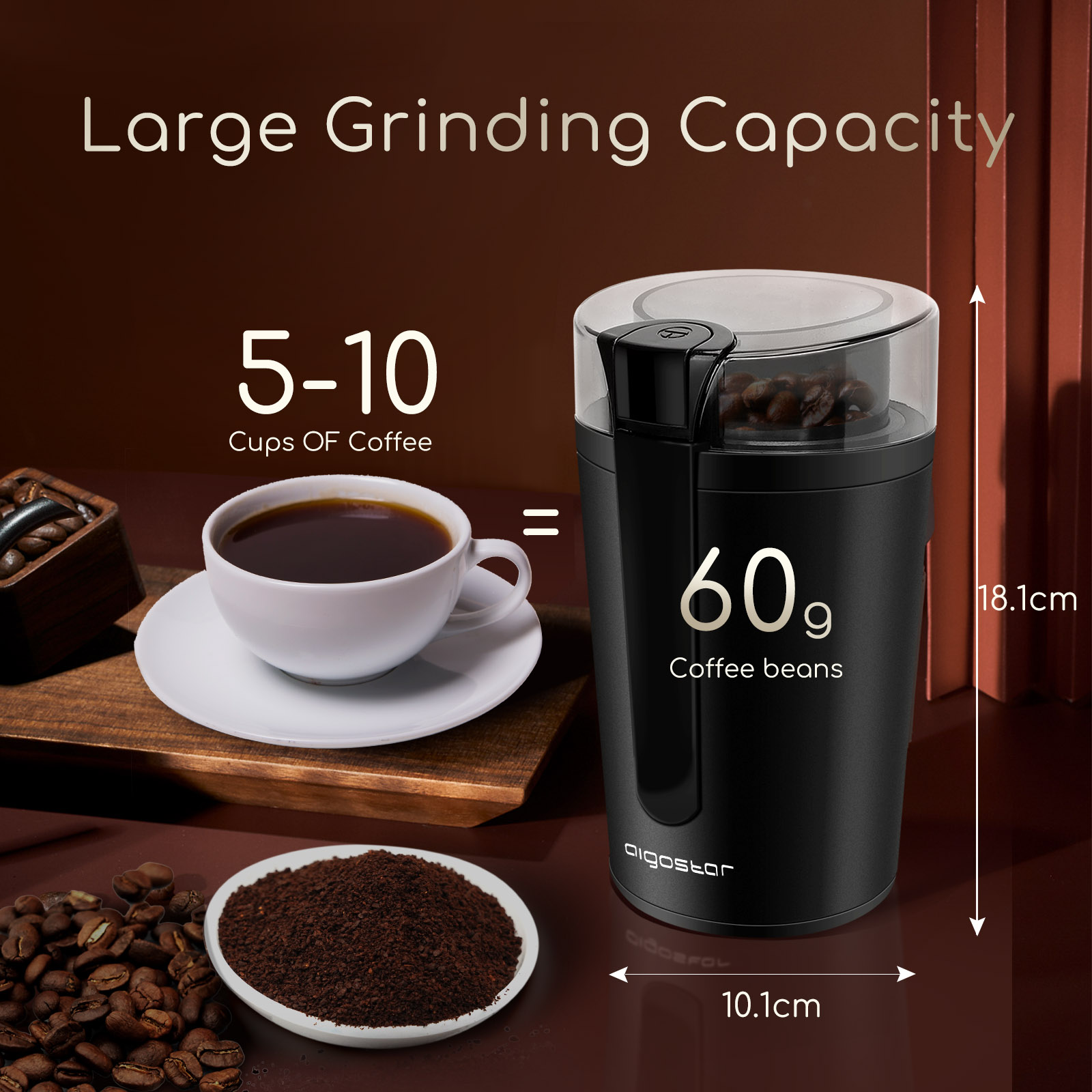 Schwarze Kaffeemühle für 5-10 Tassen, mit Kaffeetasse und Kaffeebohnen.