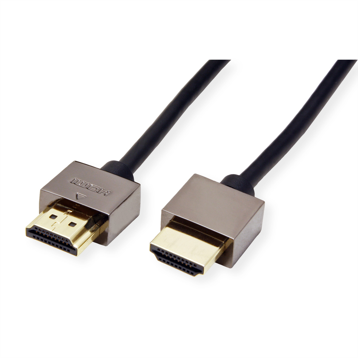 Deux câbles HDMI noirs avec connecteurs argentés sur fond blanc.