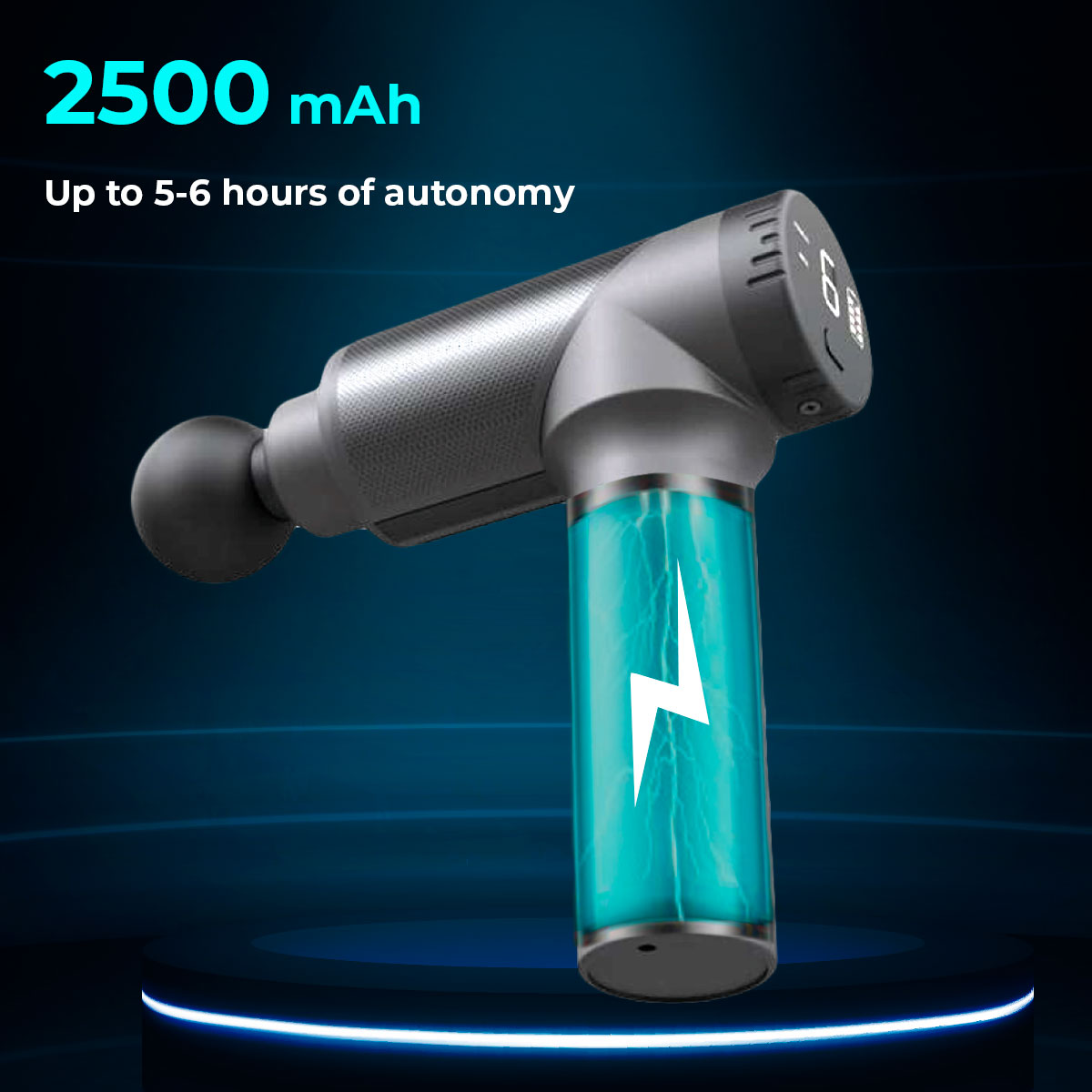 Szary pistolet do masażu z czarnym uchwytem i niebieskim wyświetlaczem energii.