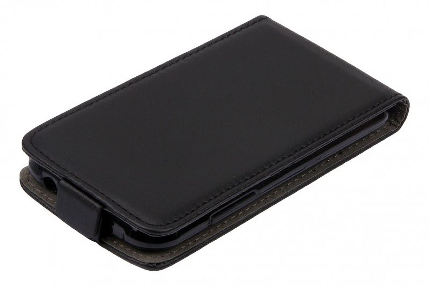 Eine geschlossene schwarze Leder-Handyhülle mit einem Verschluss. Die Hülle ist geschlossen und bedeckt das Telefon im Inneren.