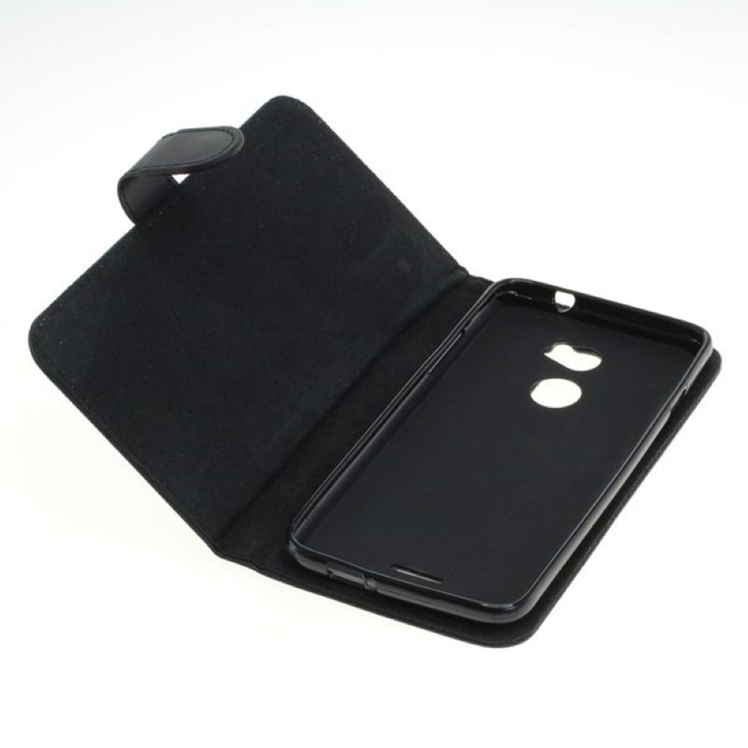 Geöffnete schwarze Handyhülle, das Telefon darin zeigend. Die Hülle liegt auf weißem Untergrund.