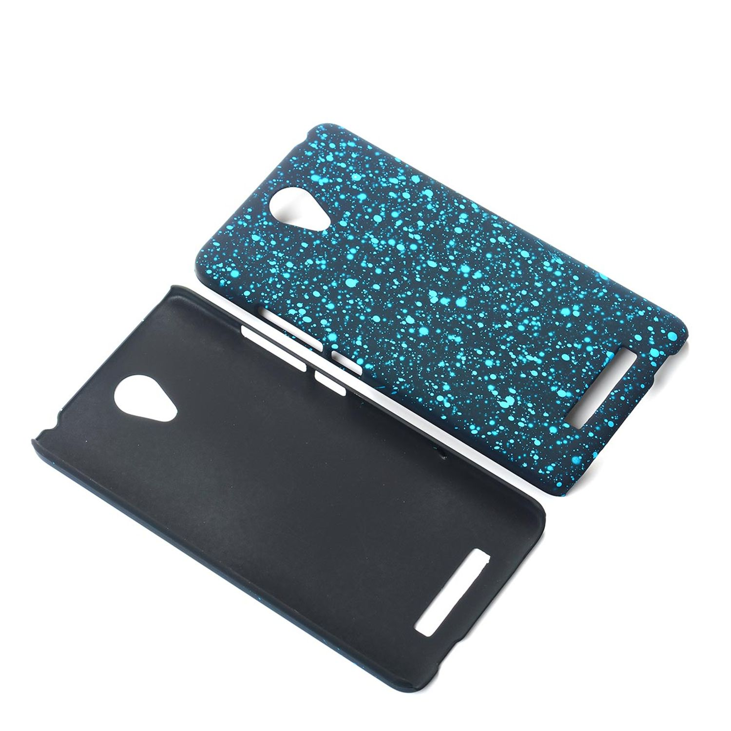 Zwei Handyhüllen. Eine schwarz mit blauen Spritzern. Die andere ist eine schwarze Hülle.
