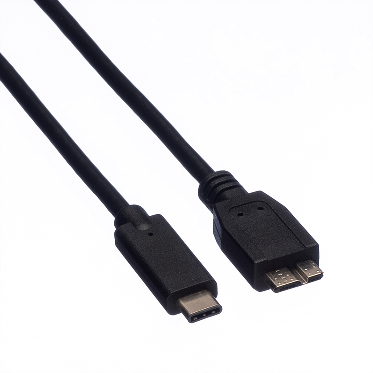 Czarne kable USB-C i Micro-USB na białym tle.