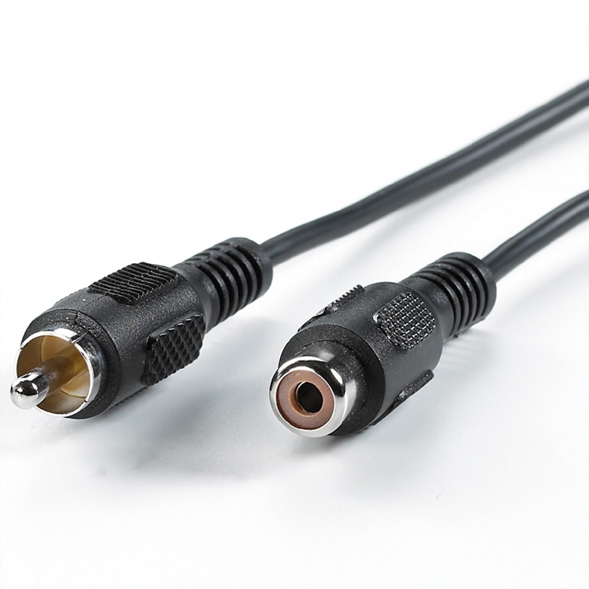 Ein schwarzes Cinch-Kabel mit Stecker und Buchse.