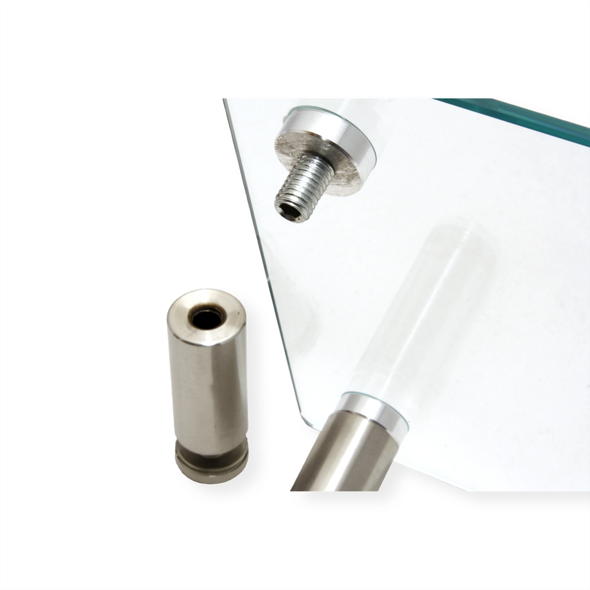 Glasregal-Hardware. Silberne Metallhardware mit Glasregal.