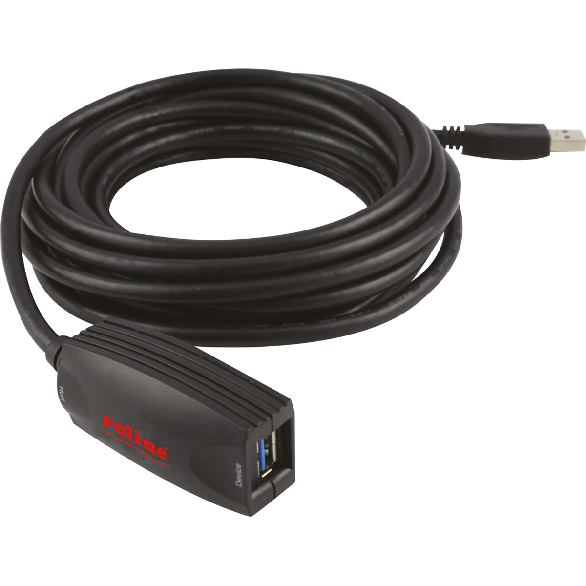 Schwarzes USB-Verlängerungskabel, aufgerollt. Hat einen USB-Anschluss an einem Ende und einen Hub am anderen. Weißer Hintergrund.