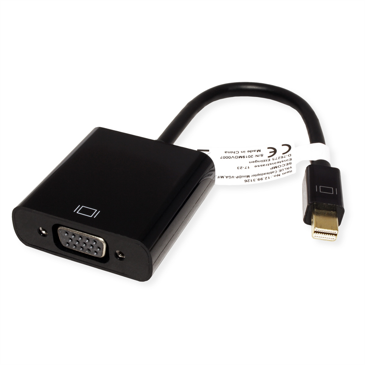 Ein schwarzer Adapter mit VGA- und Mini-DisplayPort-Anschlüssen und einem weißen Etikett, weißer Hintergrund.