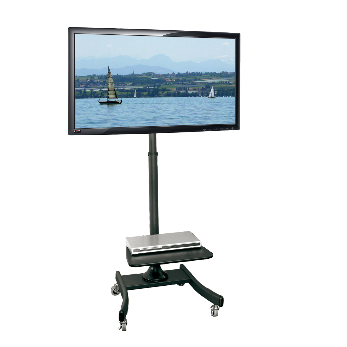 Fernseher auf einem rollenden Ständer, zeigt eine Seeszene mit Segelbooten.