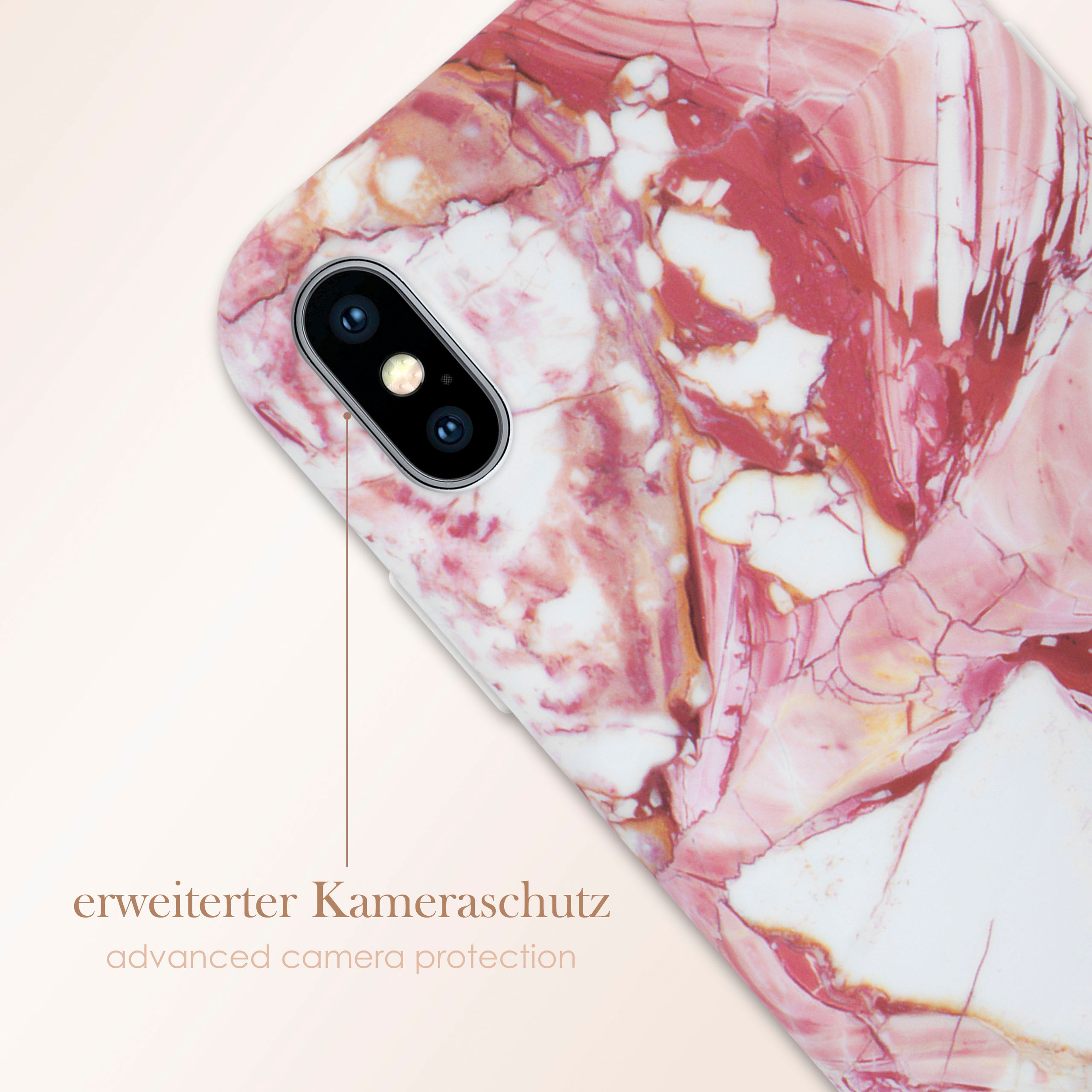 Handyhülle mit Marmorstruktur. Rosa und Weiß. Text für Kameraschutz. Nahaufnahme.