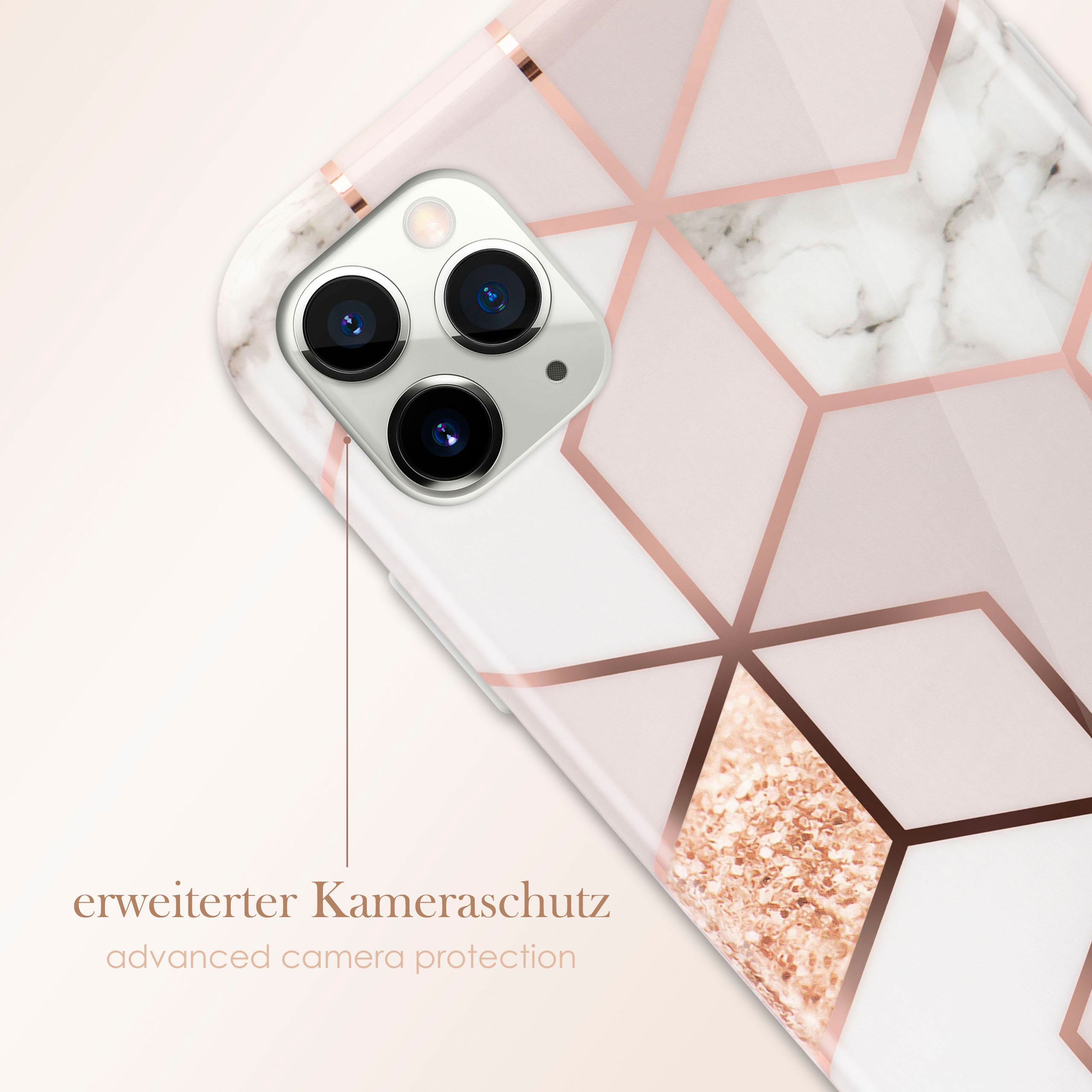 Nahaufnahme einer weißen Handyhülle. Marmordesign mit roségoldenen Akzenten. Text: erweiterter Kameraschutz.