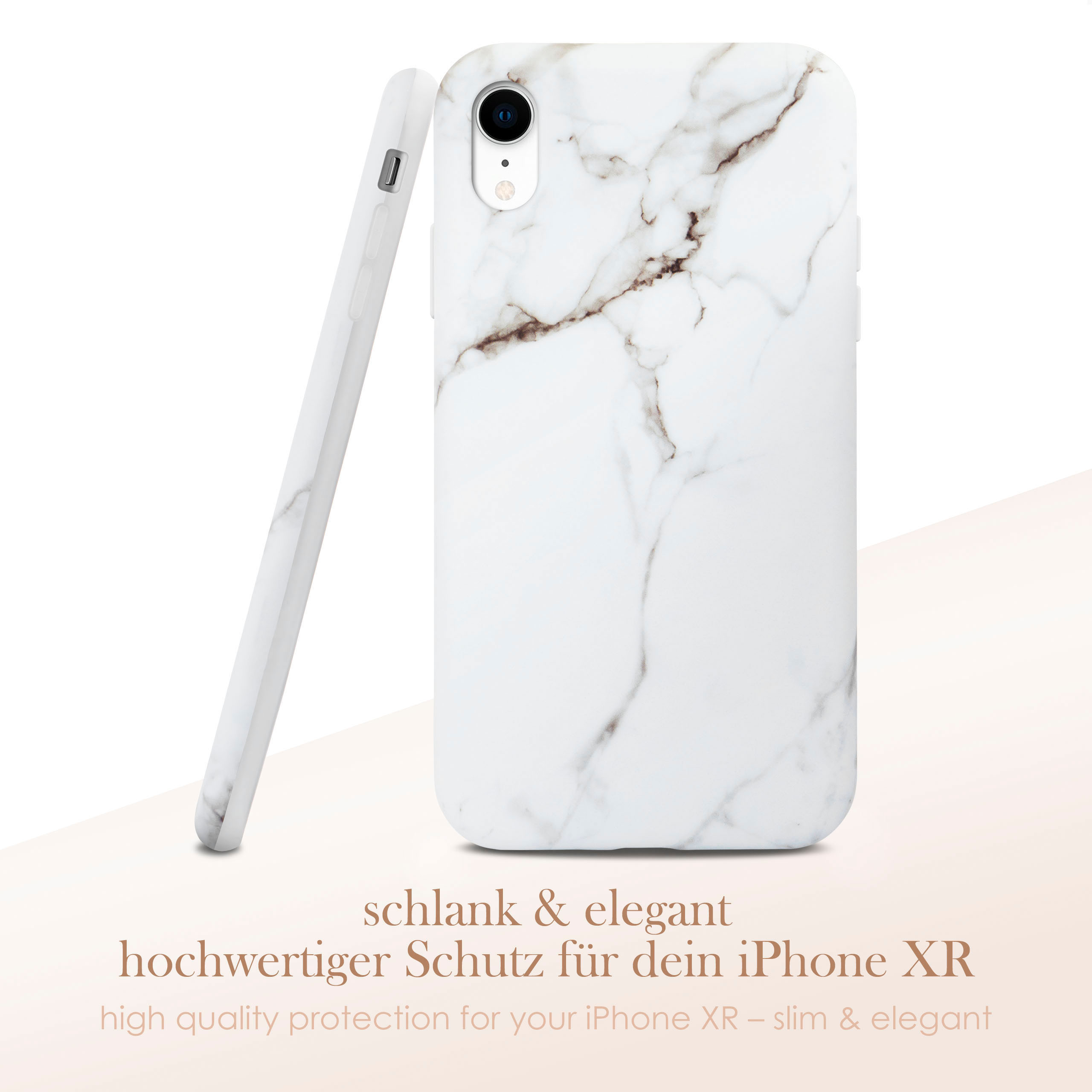 Nahaufnahme einer Handyhülle mit weißem Marmormuster. Die Hülle liegt auf weißer Fläche.