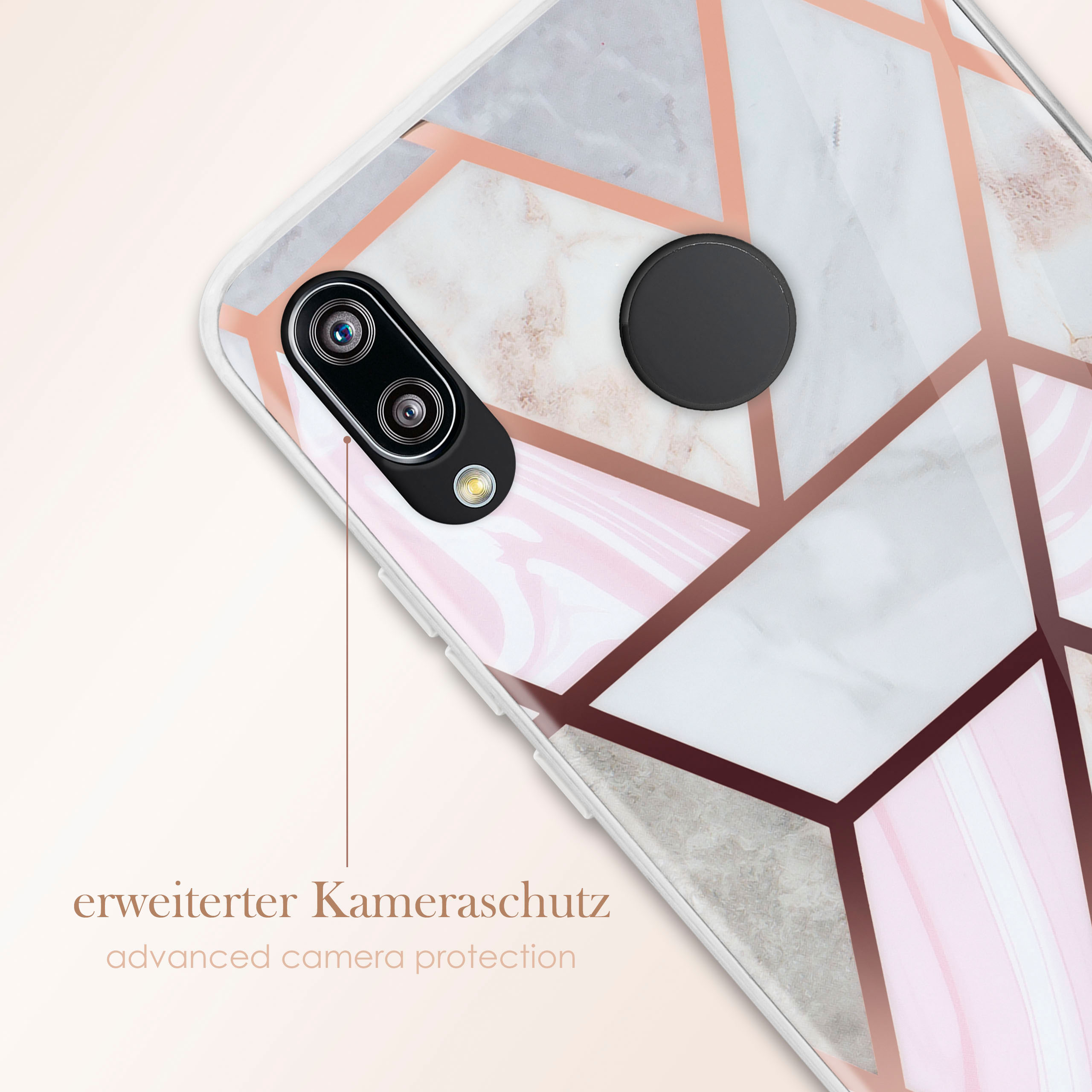 Nahaufnahme einer Handyhülle mit Marmor- und roségoldenem geometrischen Design und Text zum Kameraschutz.