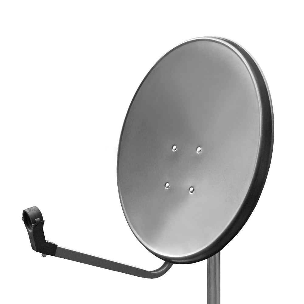 Silberne Satellitenschüssel auf einem Mast. Die Schüssel ist rund und nach oben geneigt.