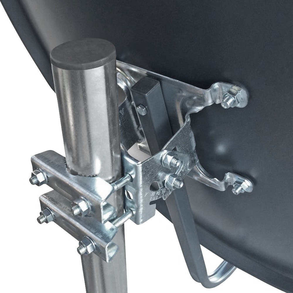 Nahaufnahme einer Satellitenschüsselhalterung. Es ist aus Metall und hat Bolzen und Schrauben.