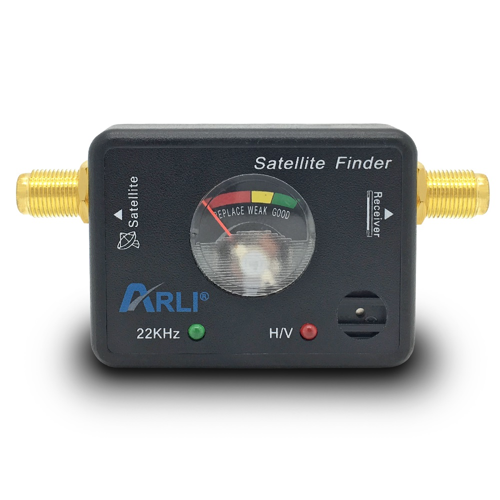 Ein Satellitenfinder mit Zifferblättern und Anschlüssen. Das Gerät hat ein schwarzes Gehäuse und goldene Anschlüsse.