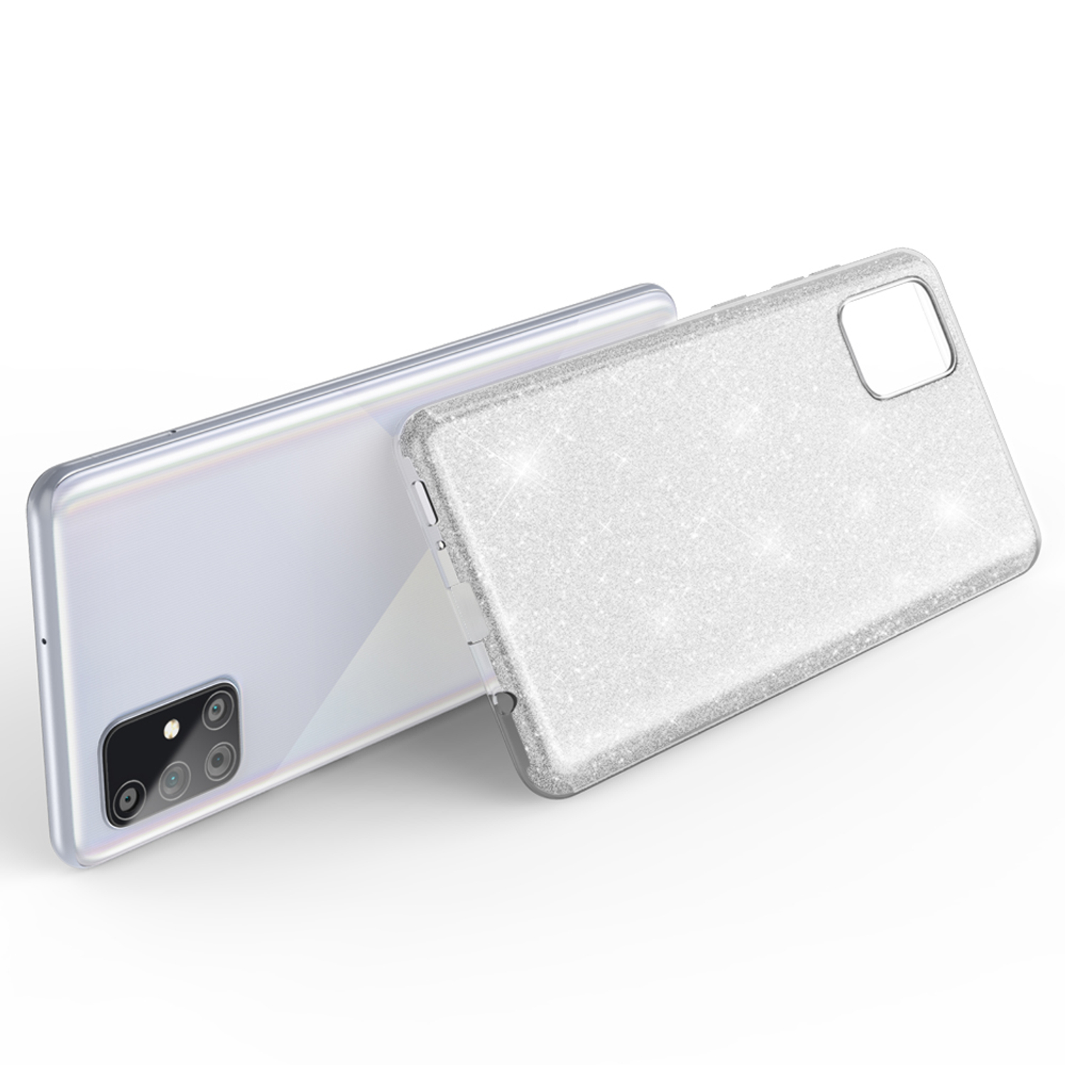 Silberne Handyhülle mit Glitzer, die sich auf ein Handy stützt. Weißer Hintergrund.