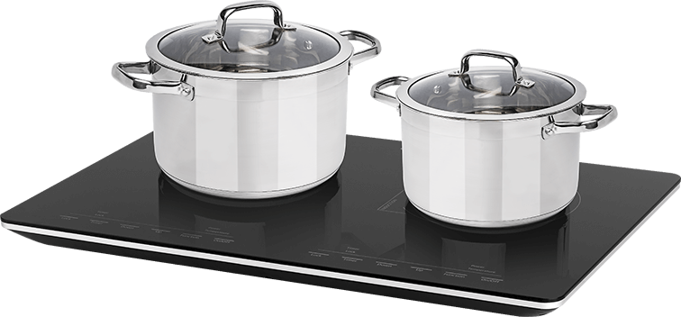 Dwa garnki na czarnej płycie indukcyjnej na białej powierzchni.