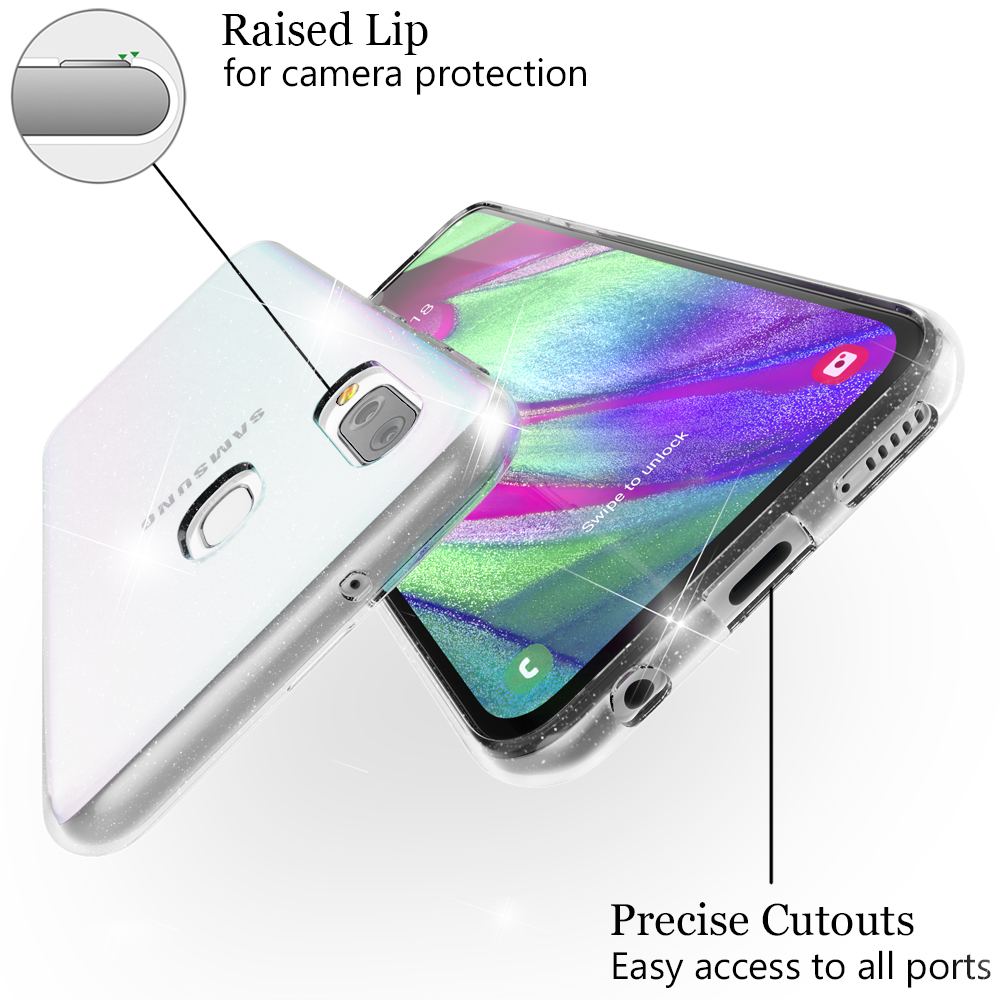 Transparente Handyhülle auf einem Telefon. Zeigt Funktionen wie Kameraschutz und präzise Aussparungen. Nahaufnahme.