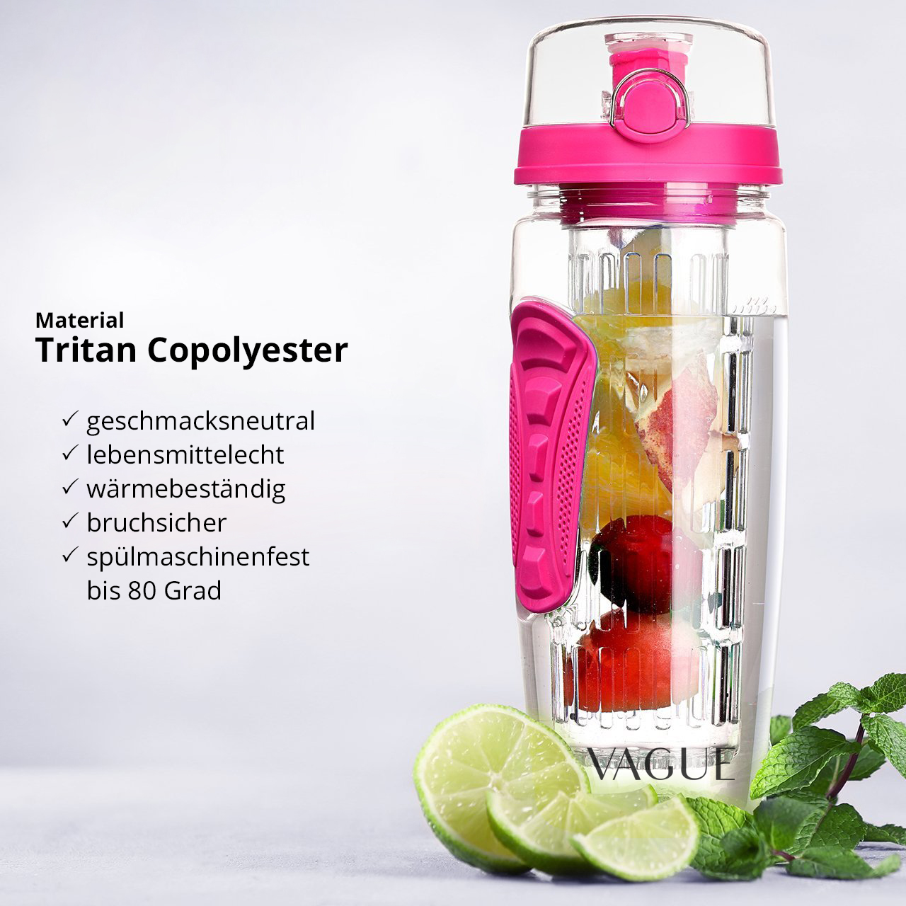 Eine transparente Wasserflasche mit rosa Akzenten, gefüllt mit Obst und Eis, mit beschreibendem Text.
