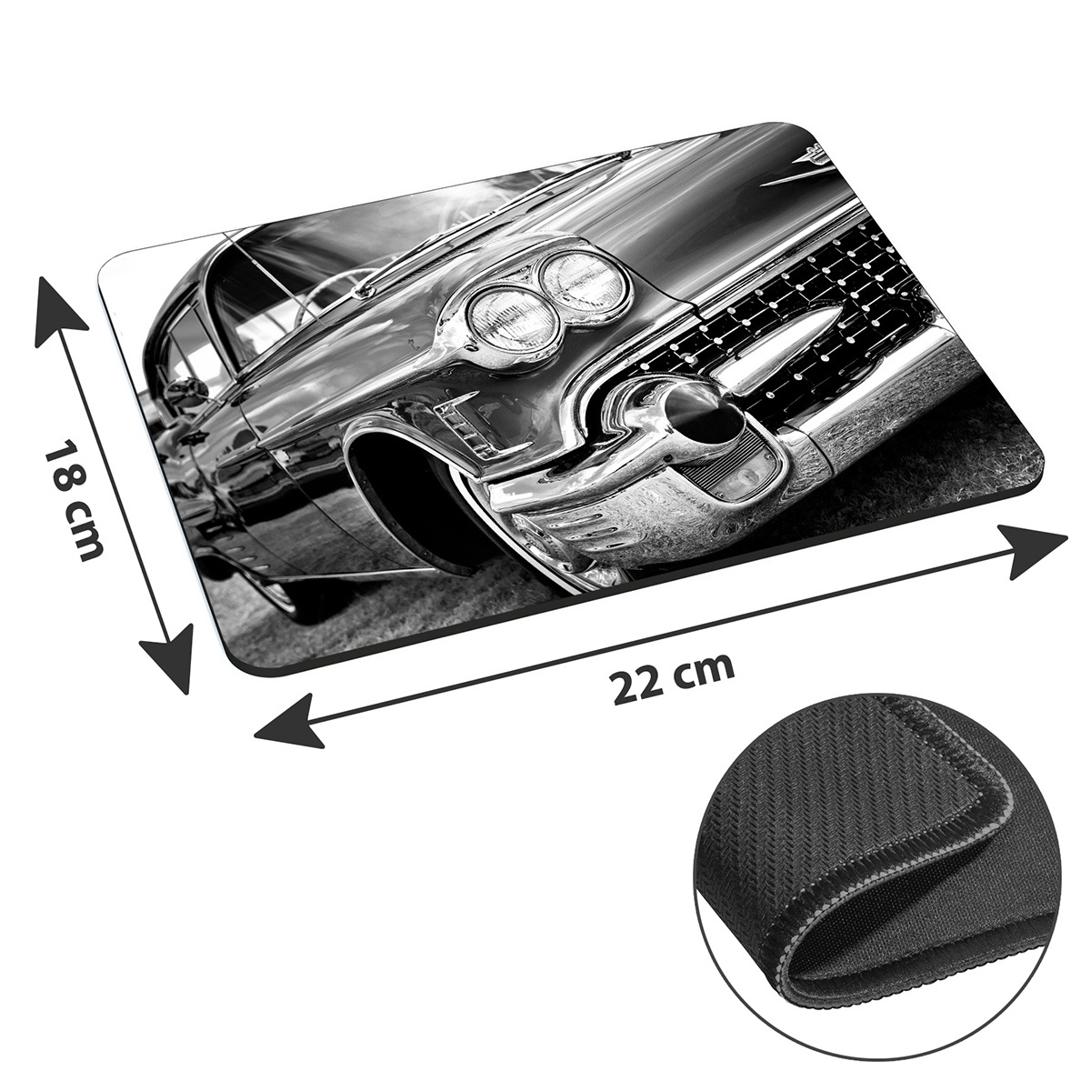 Schwarz-weißes Mousepad mit Oldtimer-Bild. Maße sind 18x22 cm.
