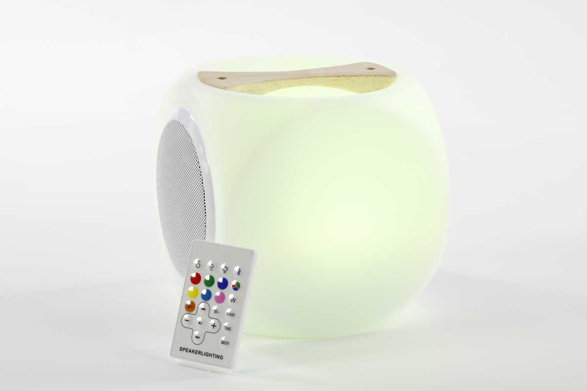 7EVEN Mobiler sowie mit Fernbedienung Farbwechsel Holzgriff, Outdoor Akku, LED-Lautsprecher Bluetooth, LED-Lautsprecher