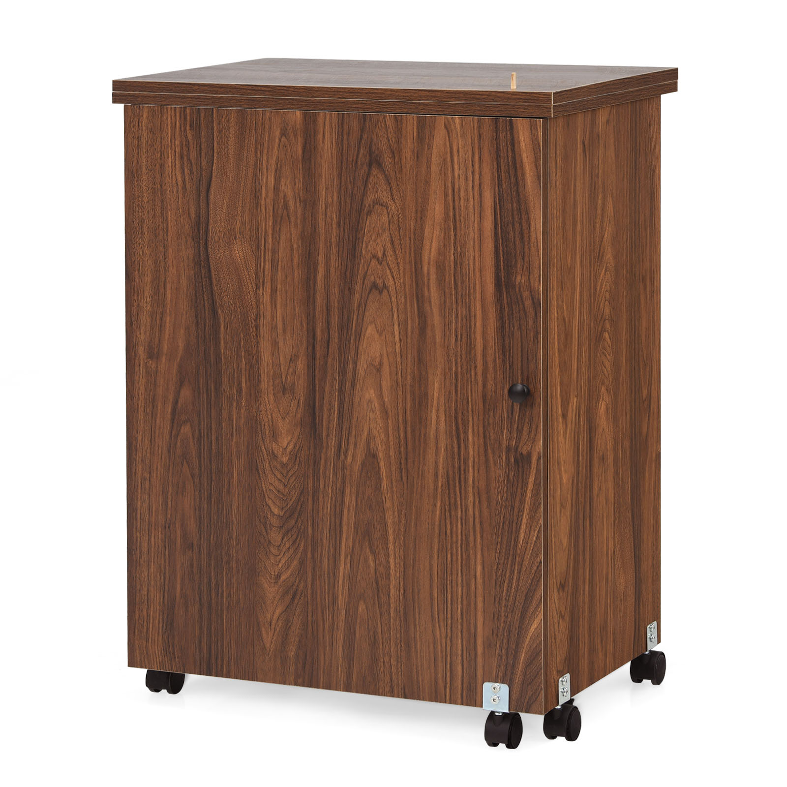 Ein brauner Holzschrank mit Tür und kleinen schwarzen Rädern. Der Schrank hat ein schlichtes, sauberes Design.