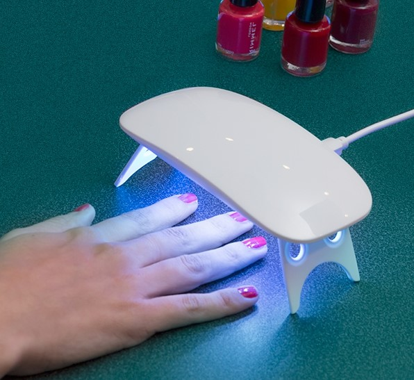 INNOVAGOODS LED UV Pocket Mini Nageltrockner Weiß Nagellampe