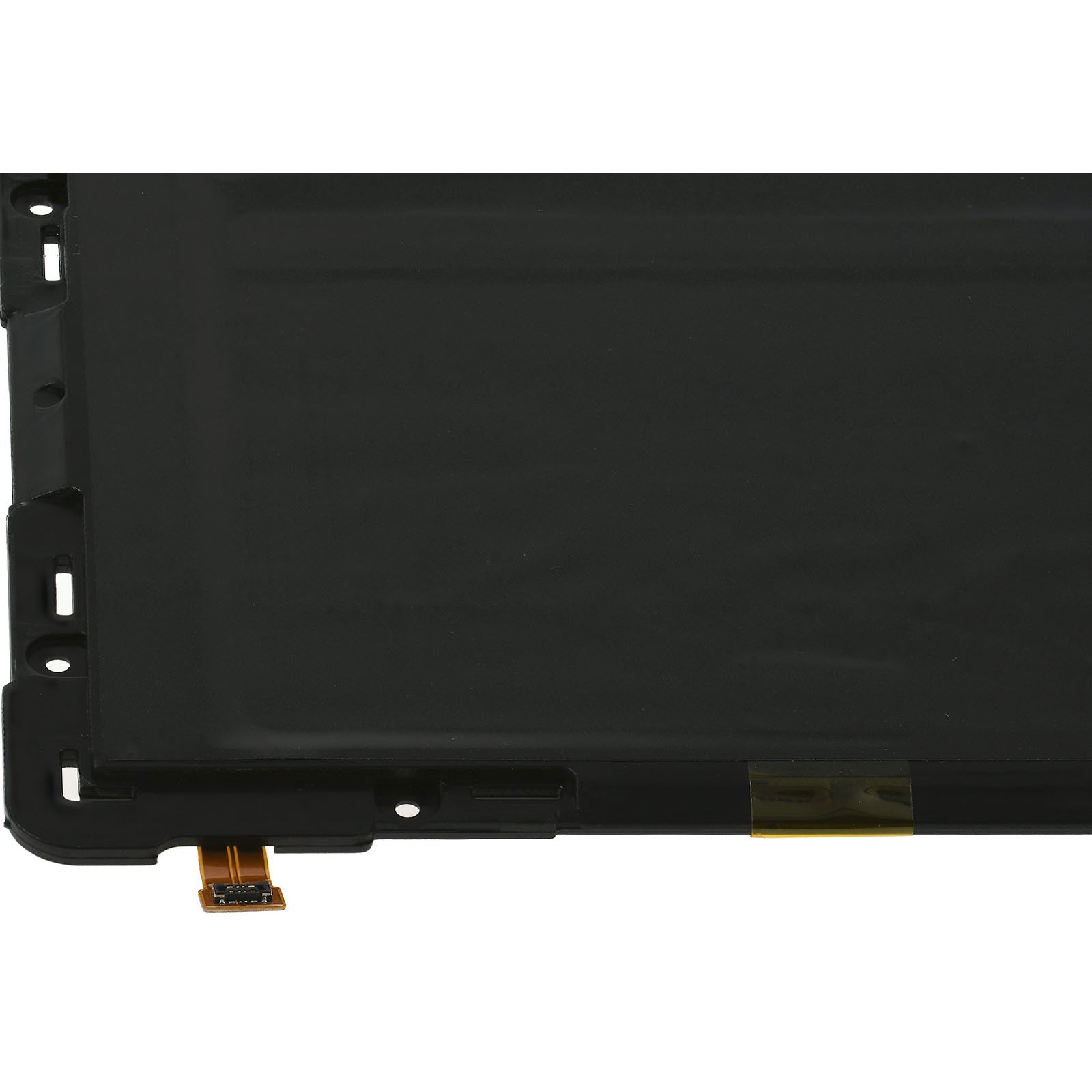 Pantalla negra de tableta que muestra la parte trasera de una tableta. La pantalla es negra.