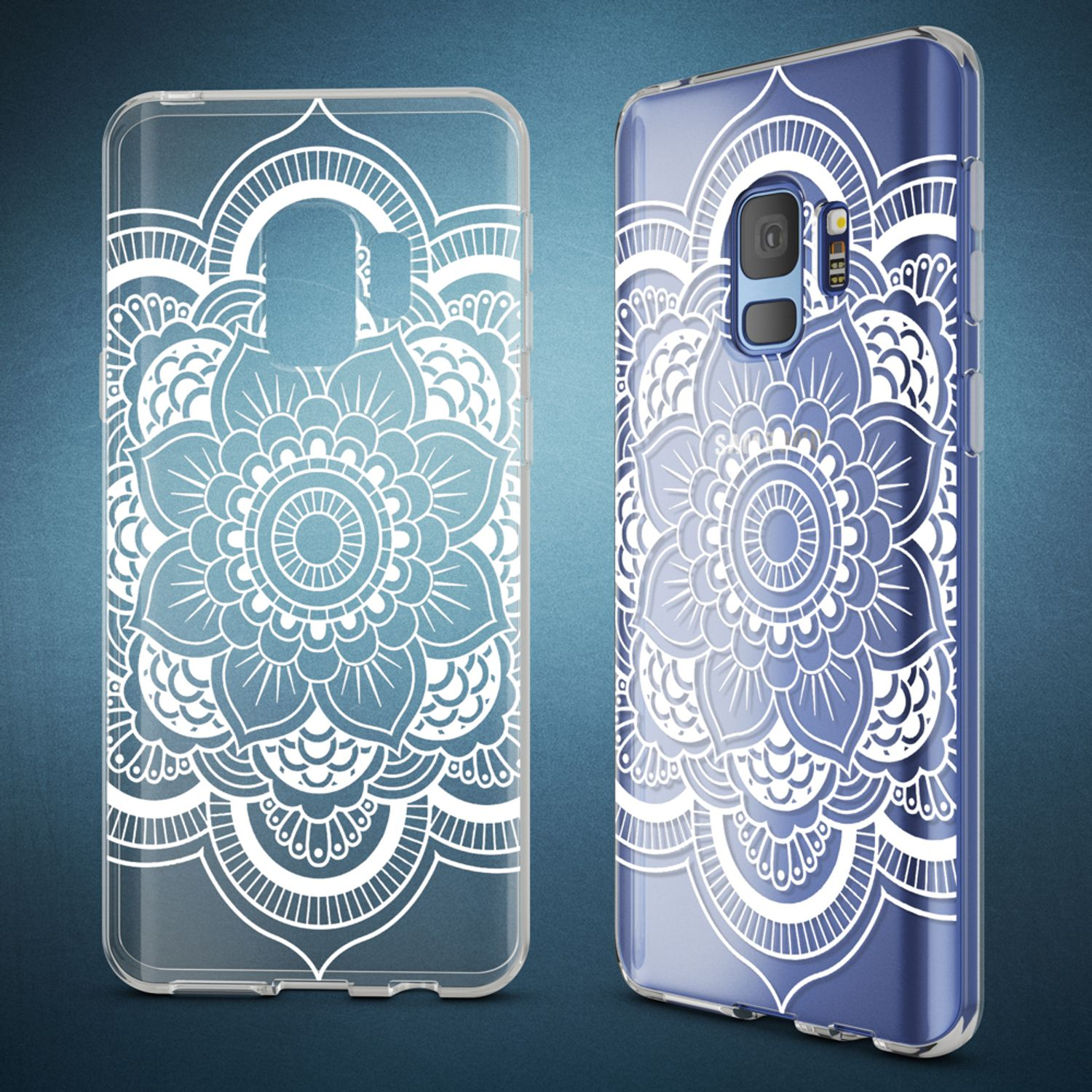 Zwei Handyhüllen mit Mandala-Designs. Eine ist klar, die andere blau und gemustert. Blauer Hintergrund.