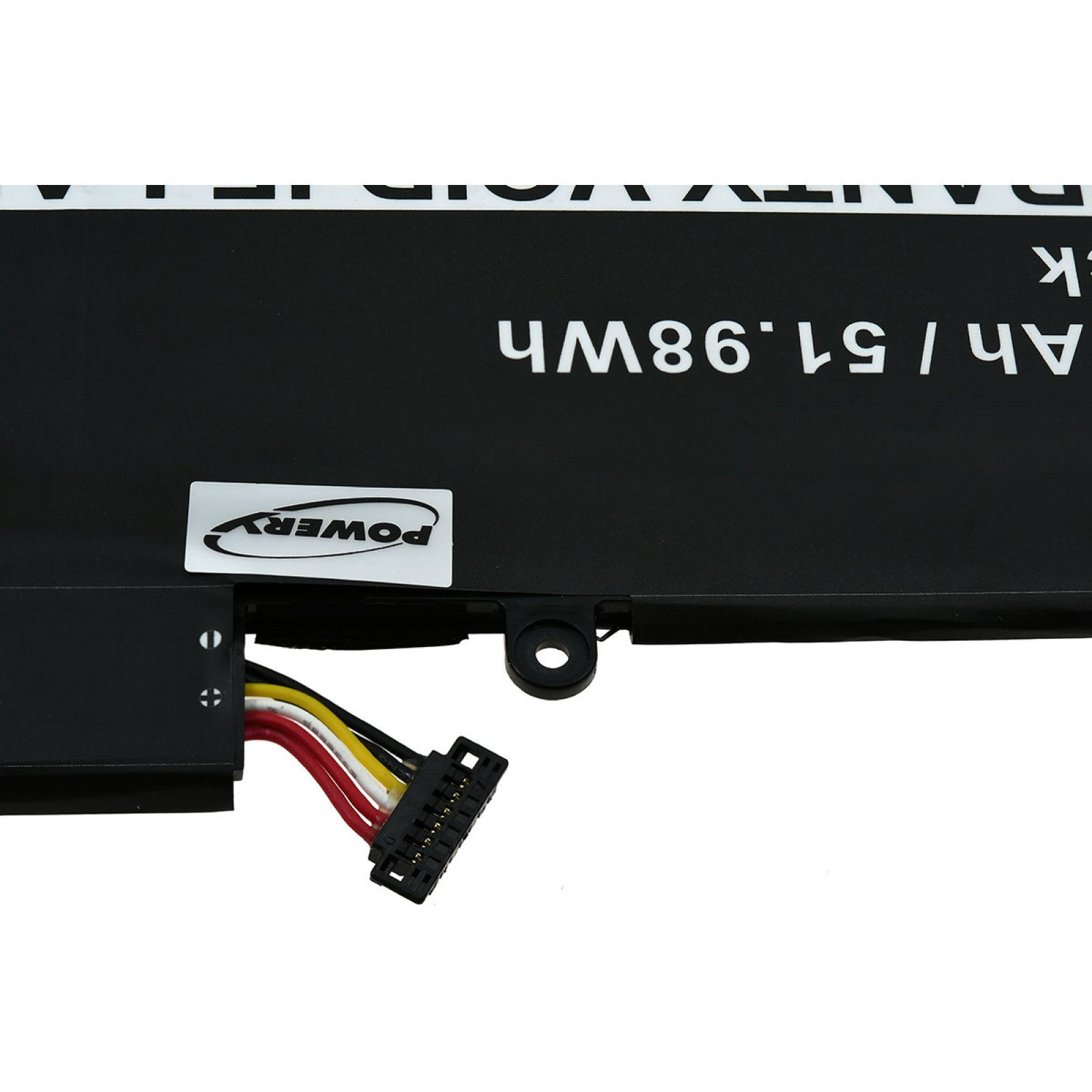 Batería negra para portátil con conector y etiqueta con texto blanco sobre superficie negra.