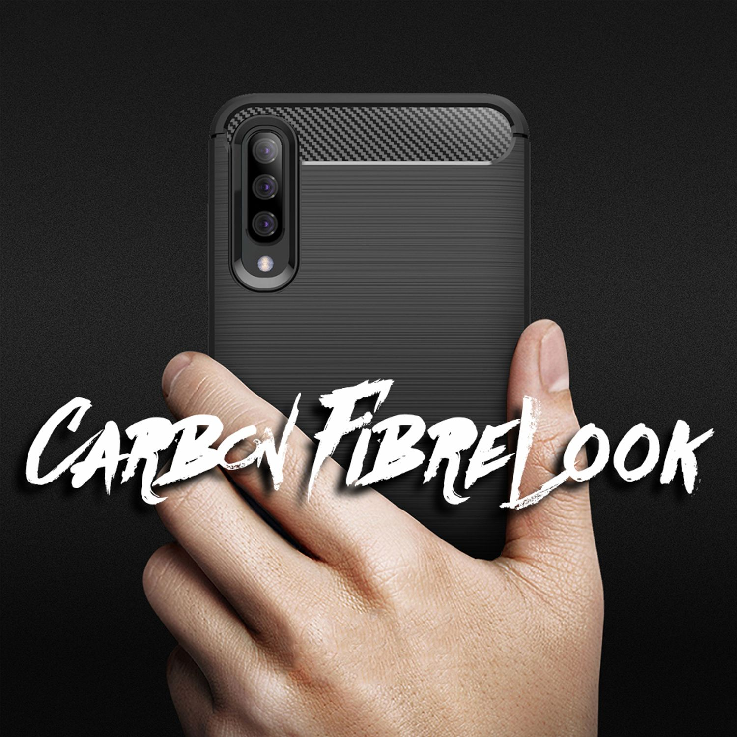 Eine Hand, die eine schwarze Handyhülle mit Karbonfaser-Textur hält, mit dem Text 'Carbon Fibre Look'.