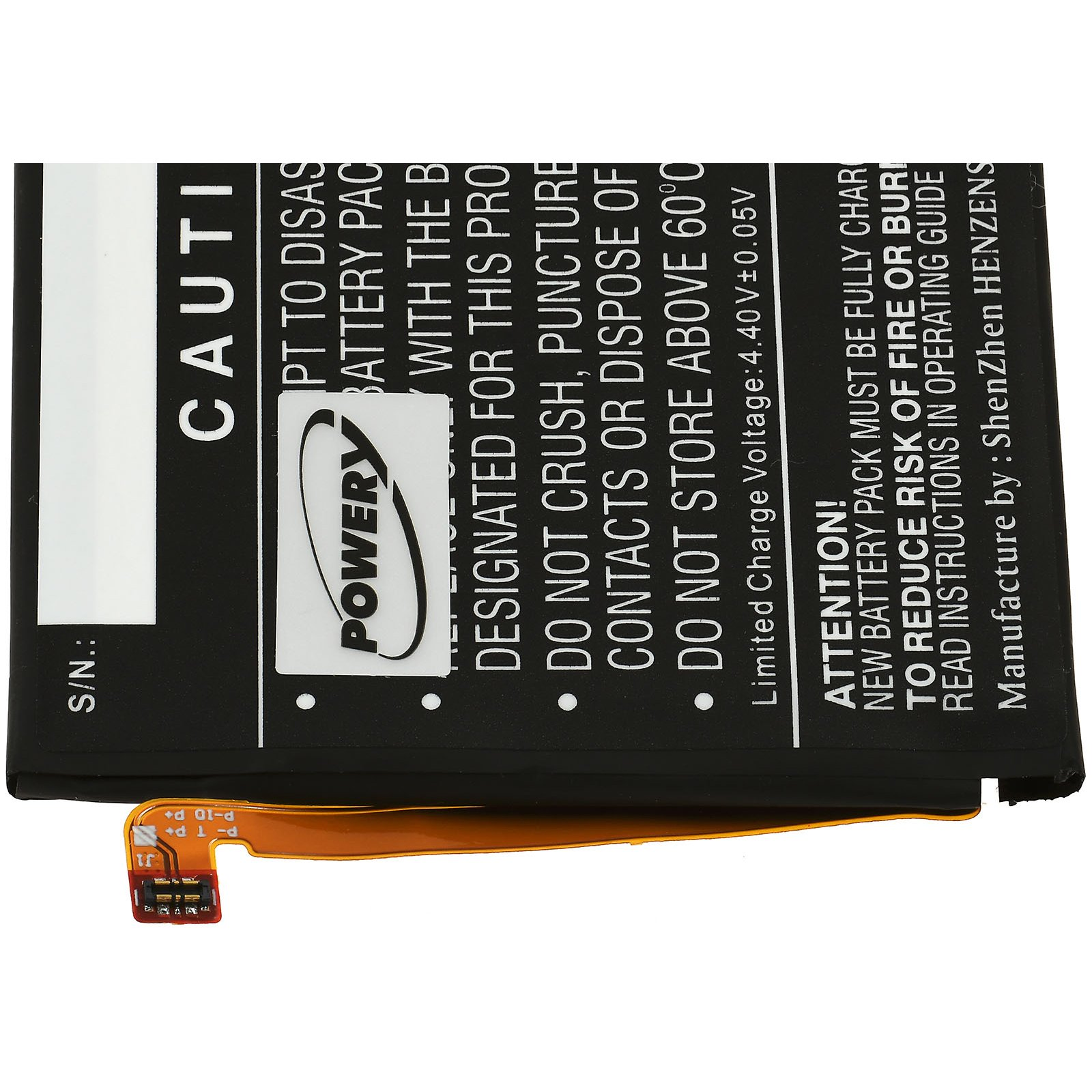 Etiqueta de batería negra con texto. Advertencia sobre eliminación y carga. Conector visible.