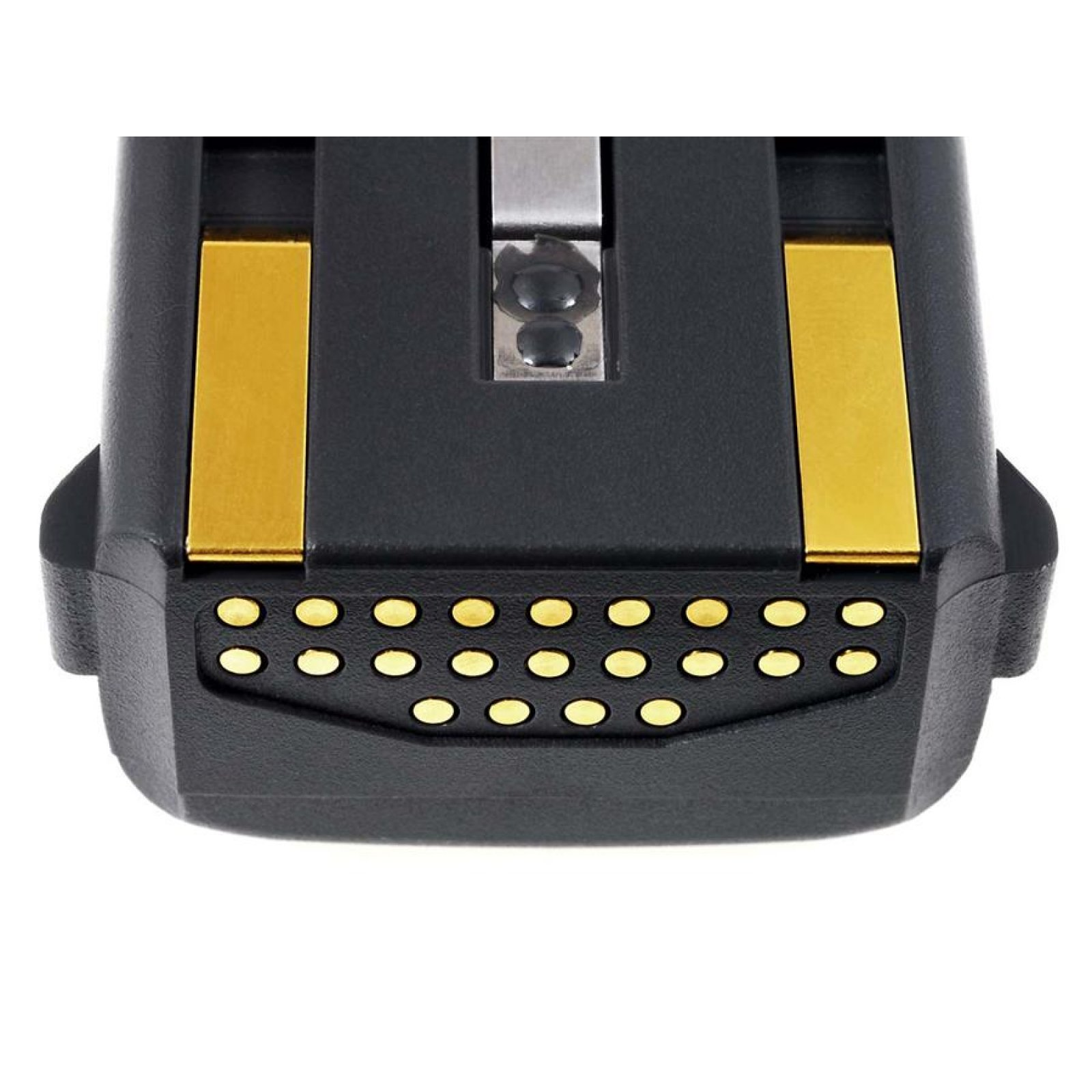 Primer plano de un conector de dispositivo negro con pines dorados. El conector está sobre un fondo blanco.