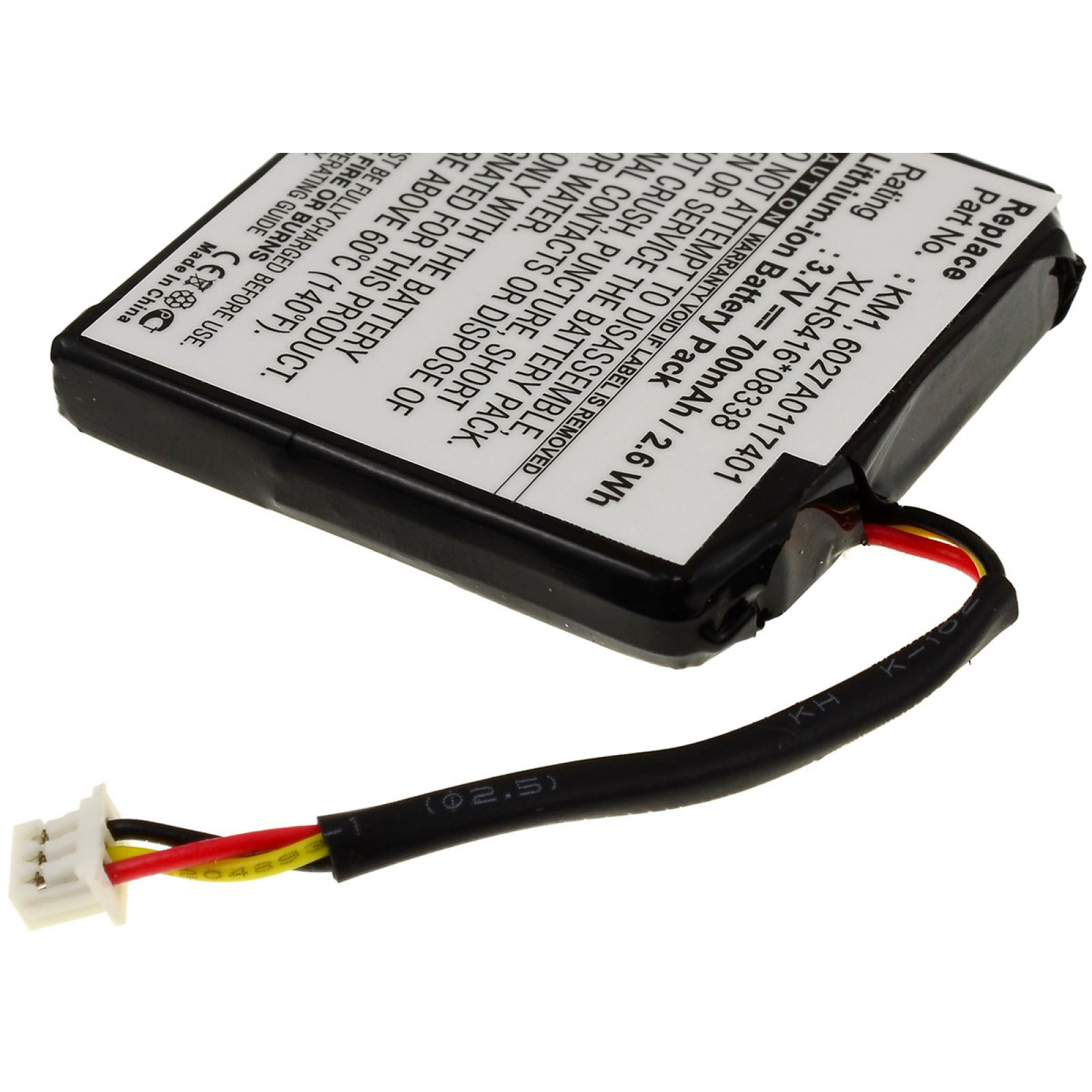 Una batería con un conector y cables. Es negra y tiene una etiqueta con texto.