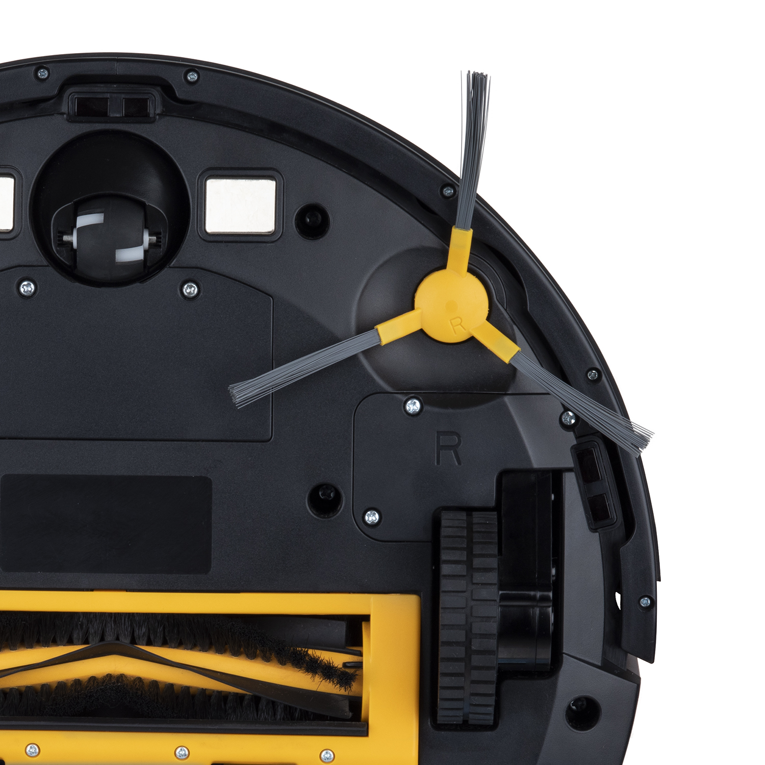 Spód robota sprzątającego z szczotkami i kołami.