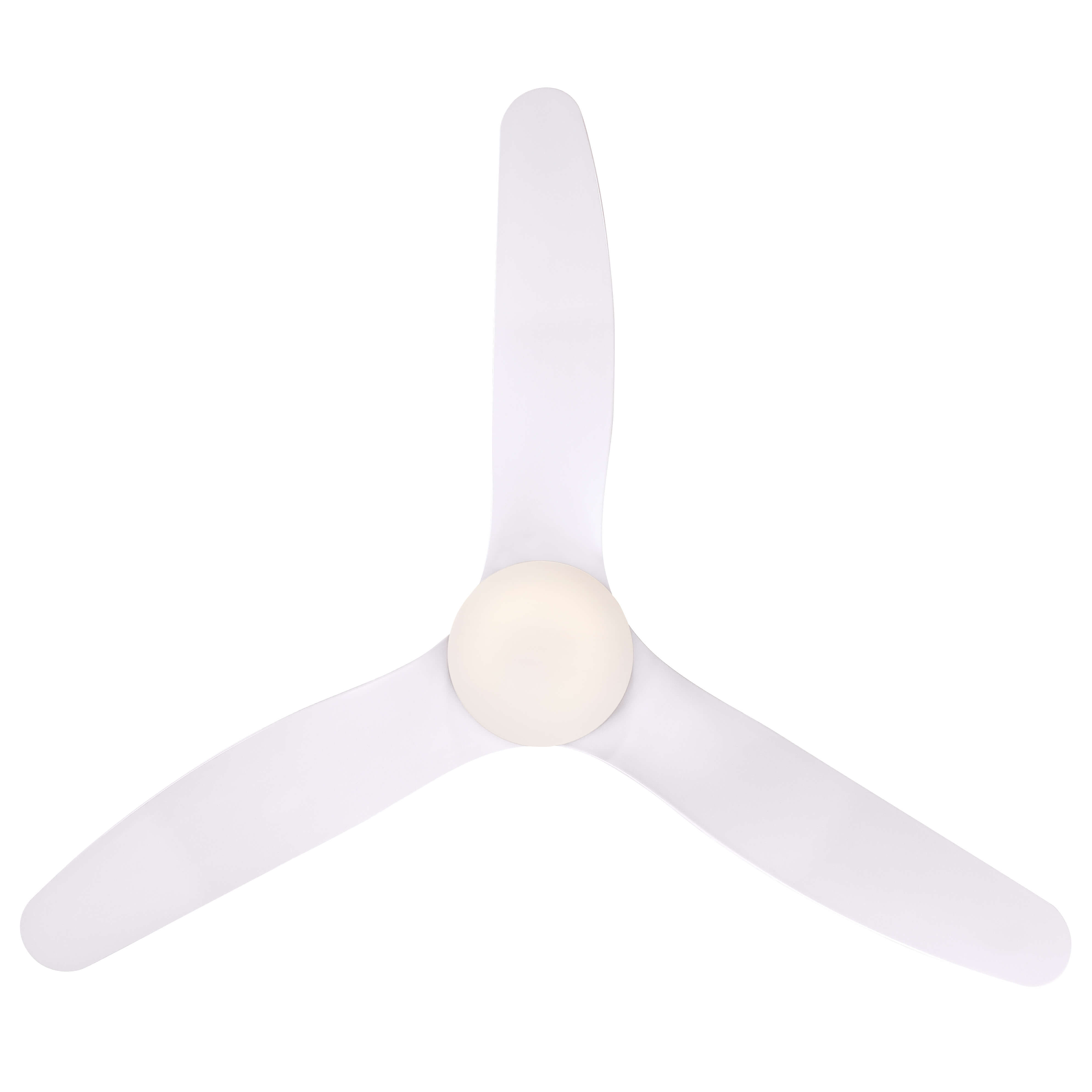 Weißer Deckenventilator mit drei Flügeln. Weißer Hintergrund.