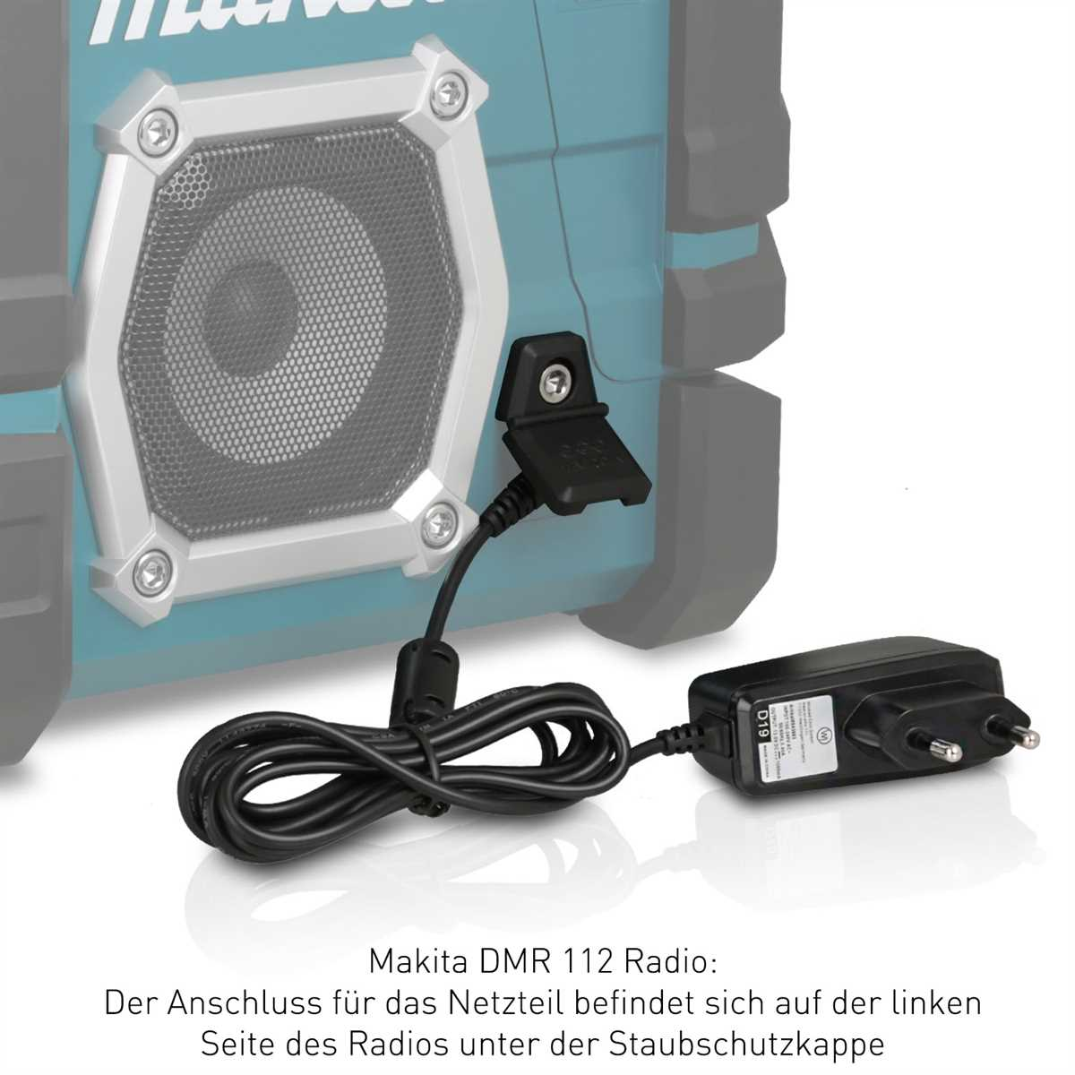 Ein türkis-schwarzes Radio mit angeschlossenem Netzteil.