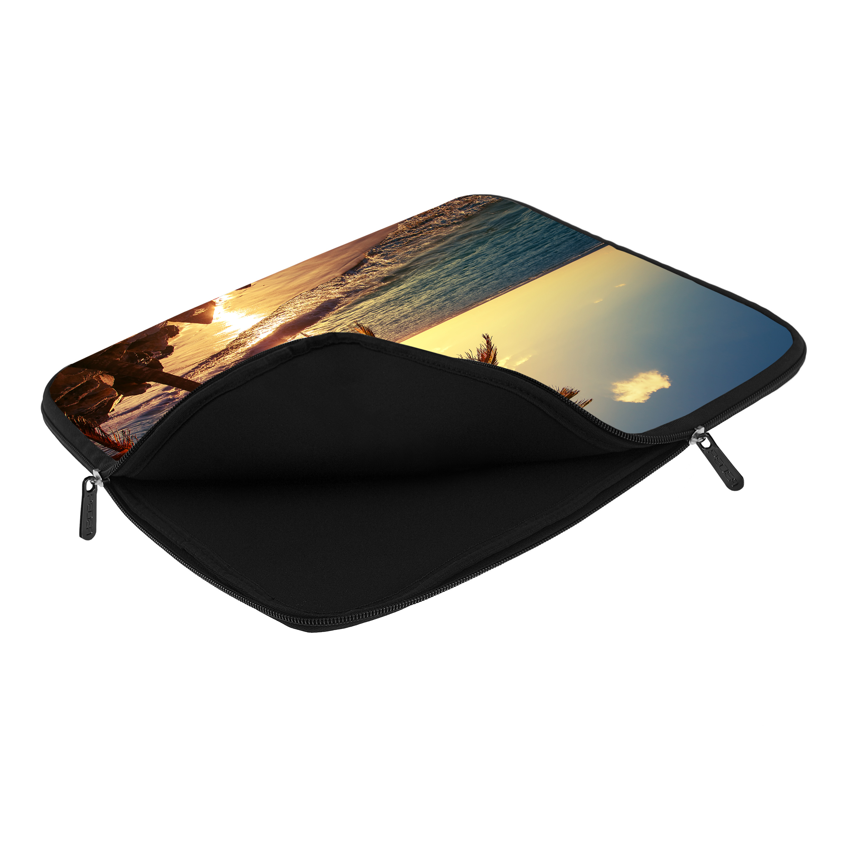 Laptoptasche mit Strandszene bei Sonnenuntergang. Offen, mit schwarzem Innenraum.
