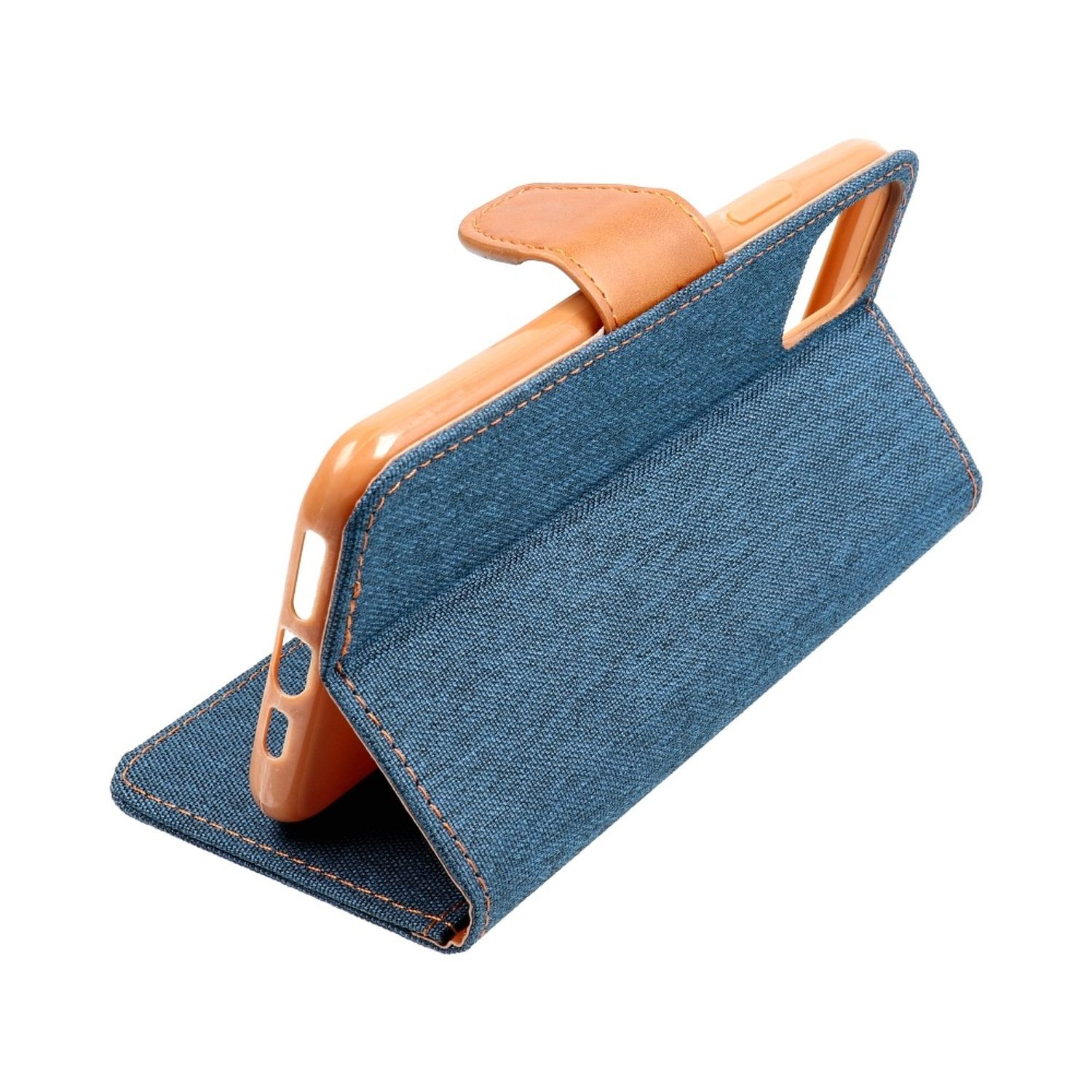 Eine blaue Jeans-Handyhülle. Das Telefon ist orange. Die Hülle ist offen und steht.