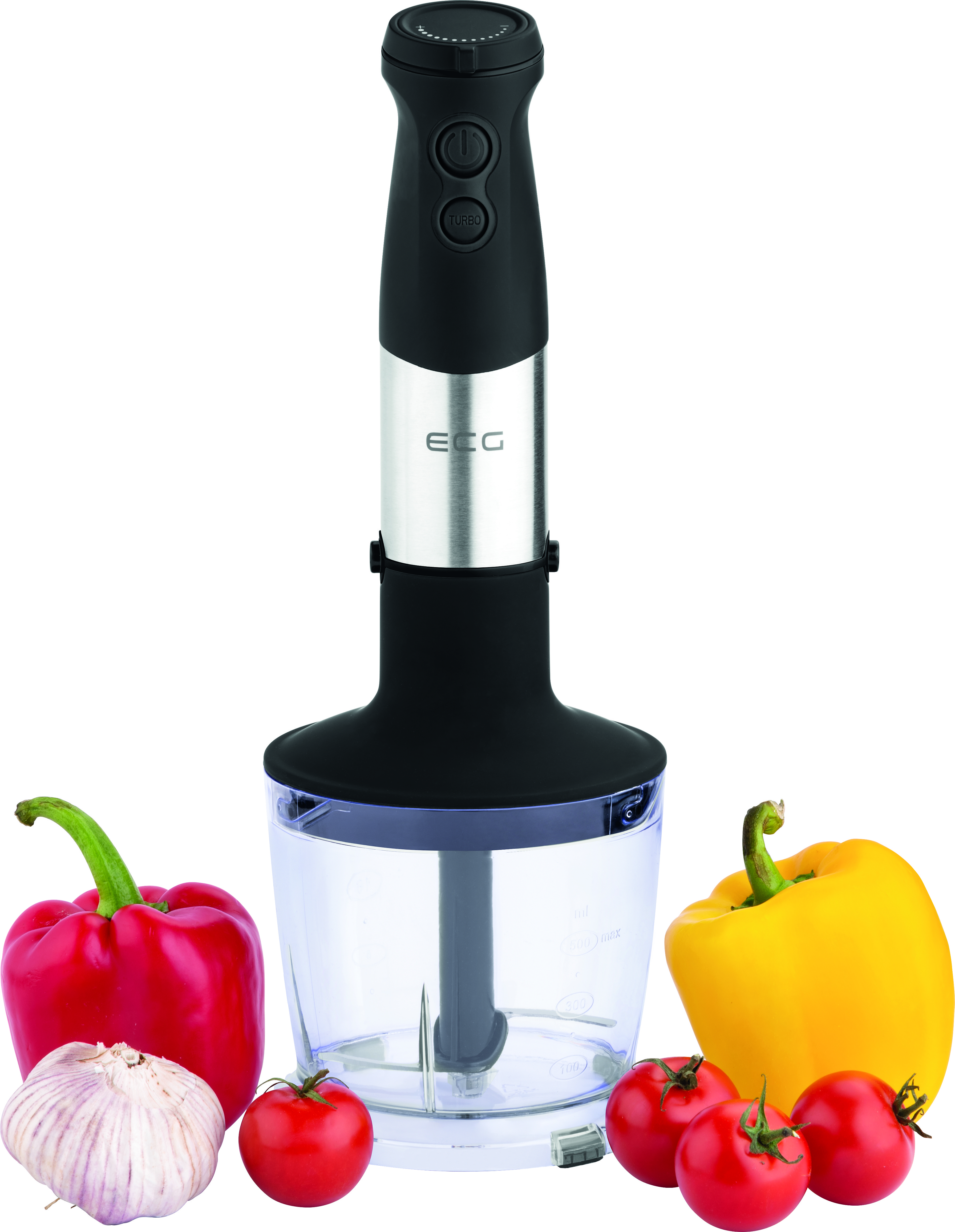 Czarny blender ręczny z czerwoną i żółtą papryką, pomidorami i czosnkiem.