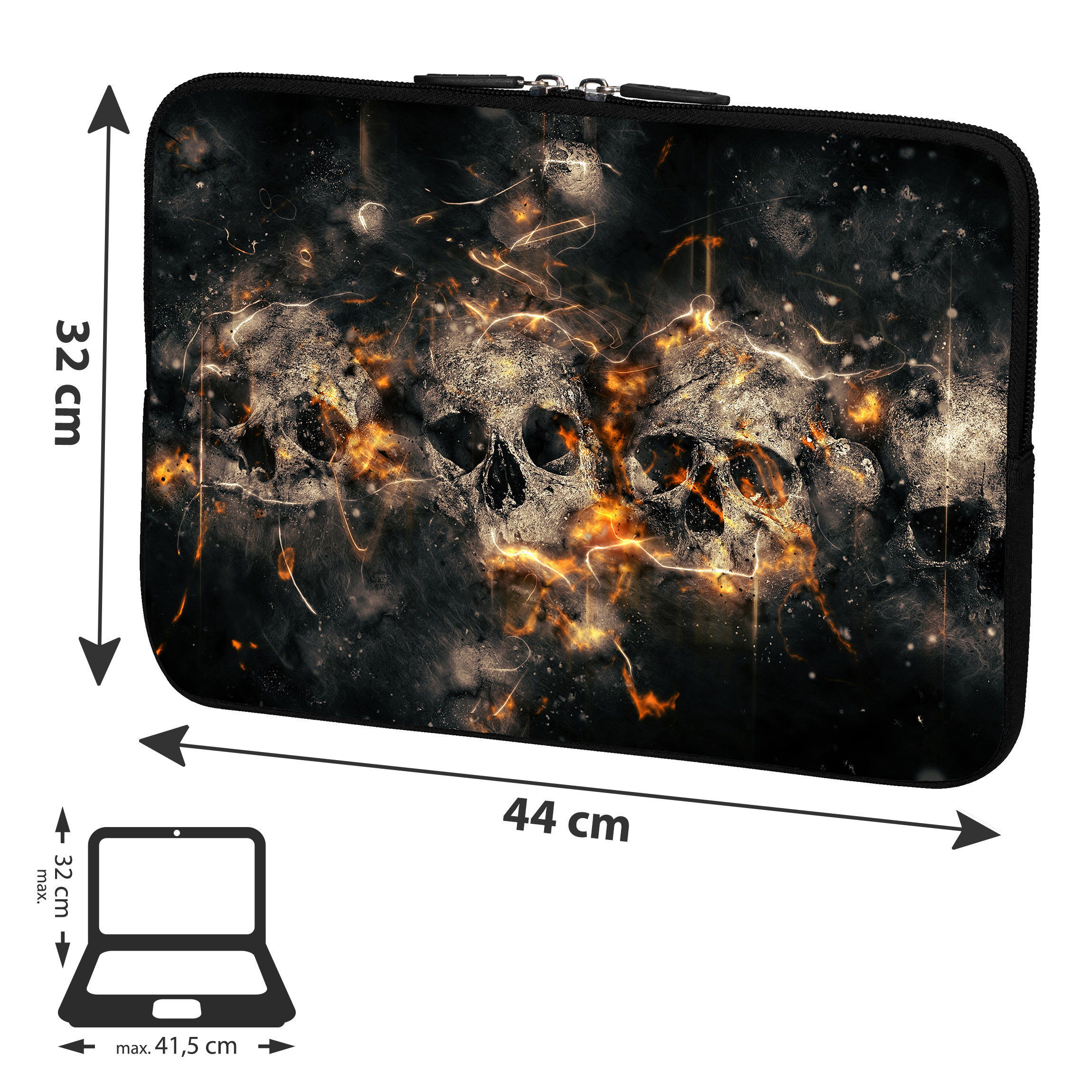 Laptoptasche mit drei Totenköpfen mit Feuereffekten, Maße 44x32 cm. Eine Laptop-Umrisszeichnung ist zu sehen.