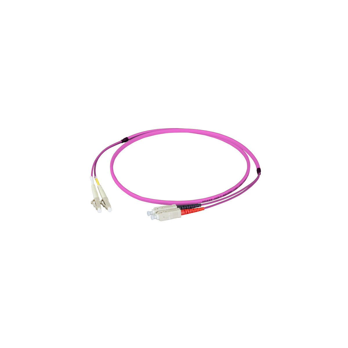 Cavo in fibra ottica rosa con due connettori su sfondo bianco.