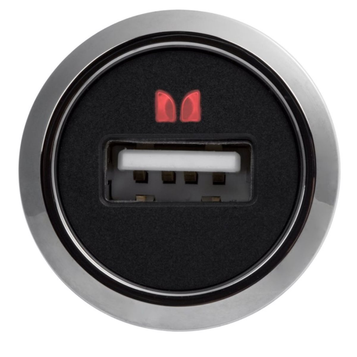 Schwarzes USB-Autoladegerät mit silbernem Rand. Es hat einen USB-Anschluss und eine rote Anzeige.