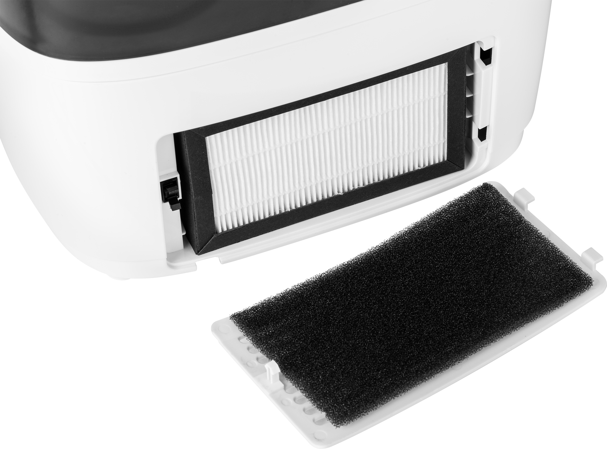 Filtr i pokrywa oczyszczacza powietrza, pokazujące materiał filtra i urządzenie.