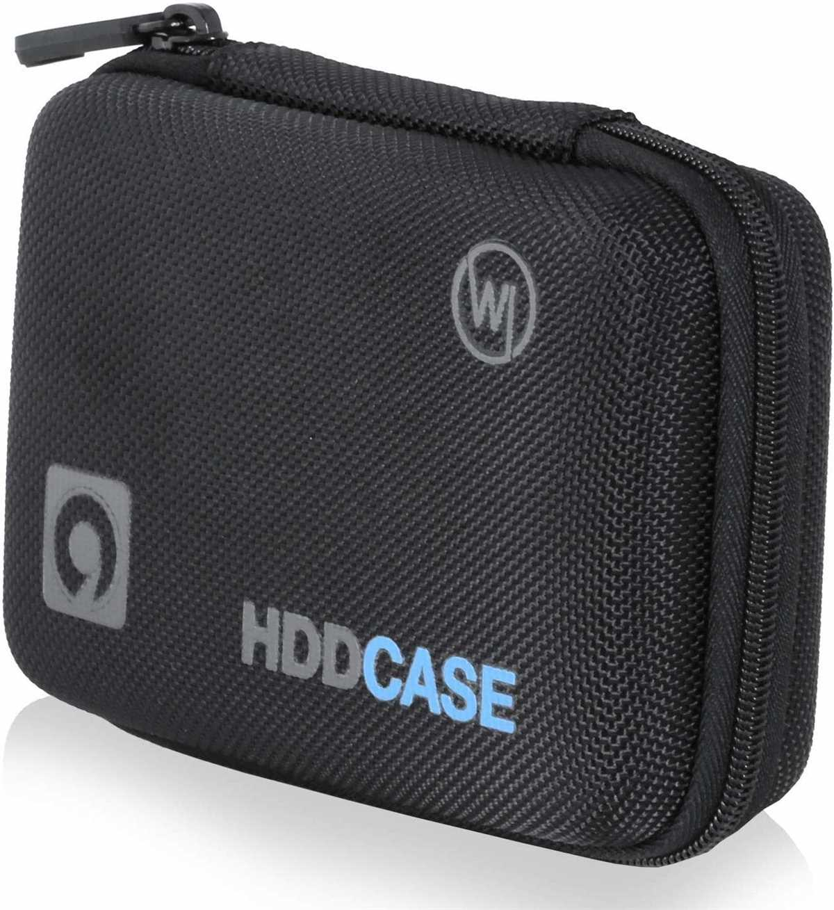 Eine schwarze, mit Reißverschluss versehene HDD-Tasche mit Logo und "HDDCASE" in blauem Text.
